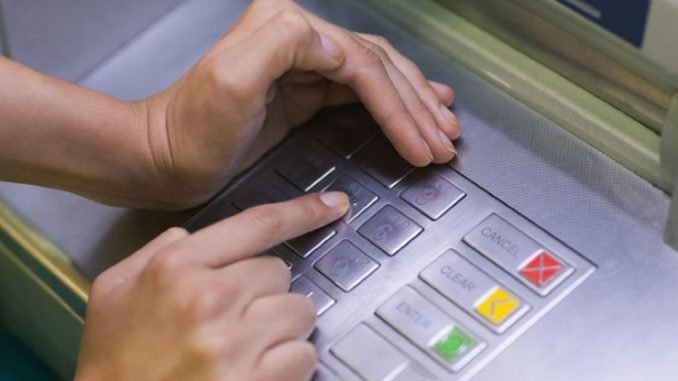 Skimmers Are Stealing Credit Card Information From US Restaurants