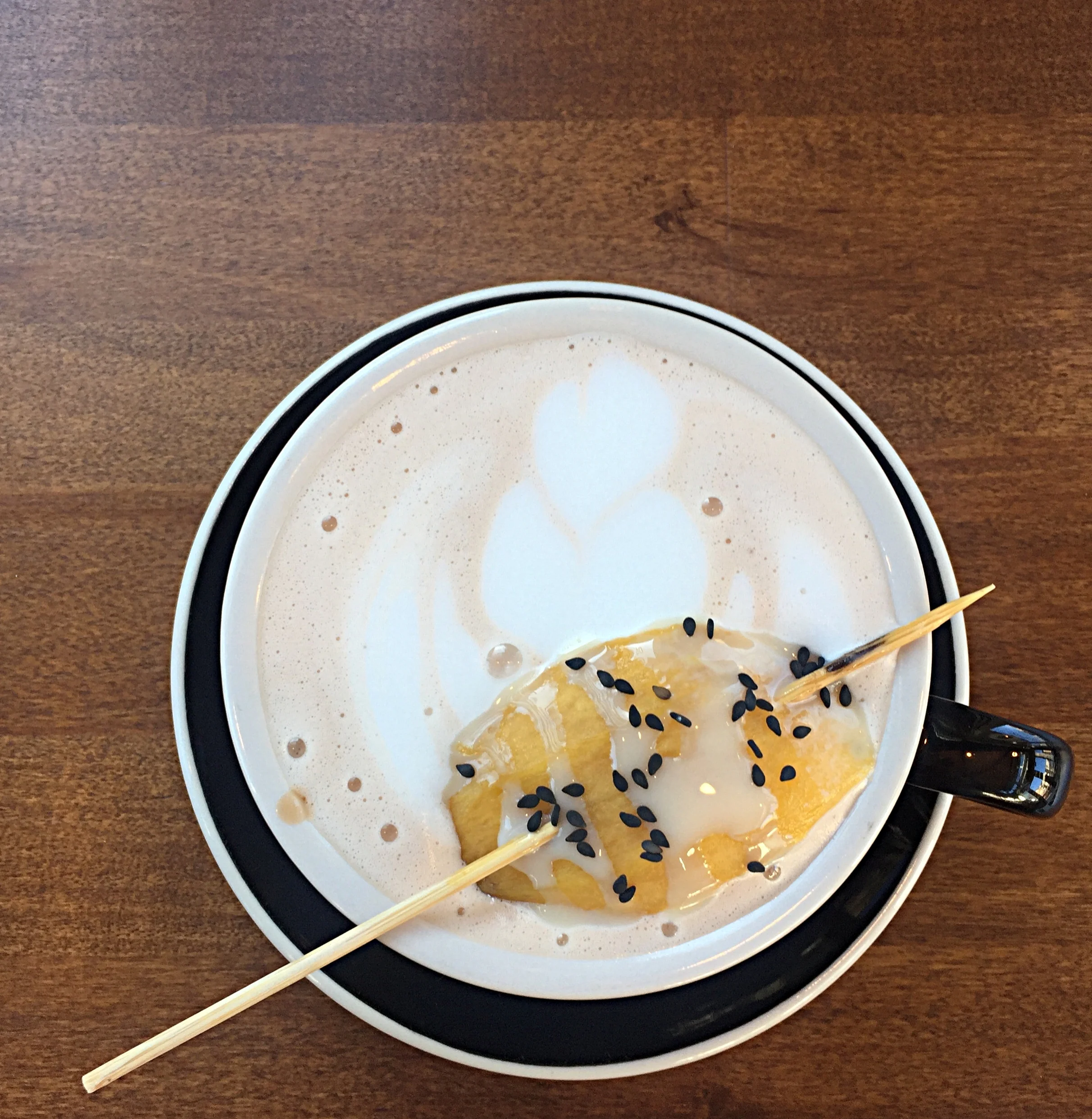 Mango Sticky Rice Latte