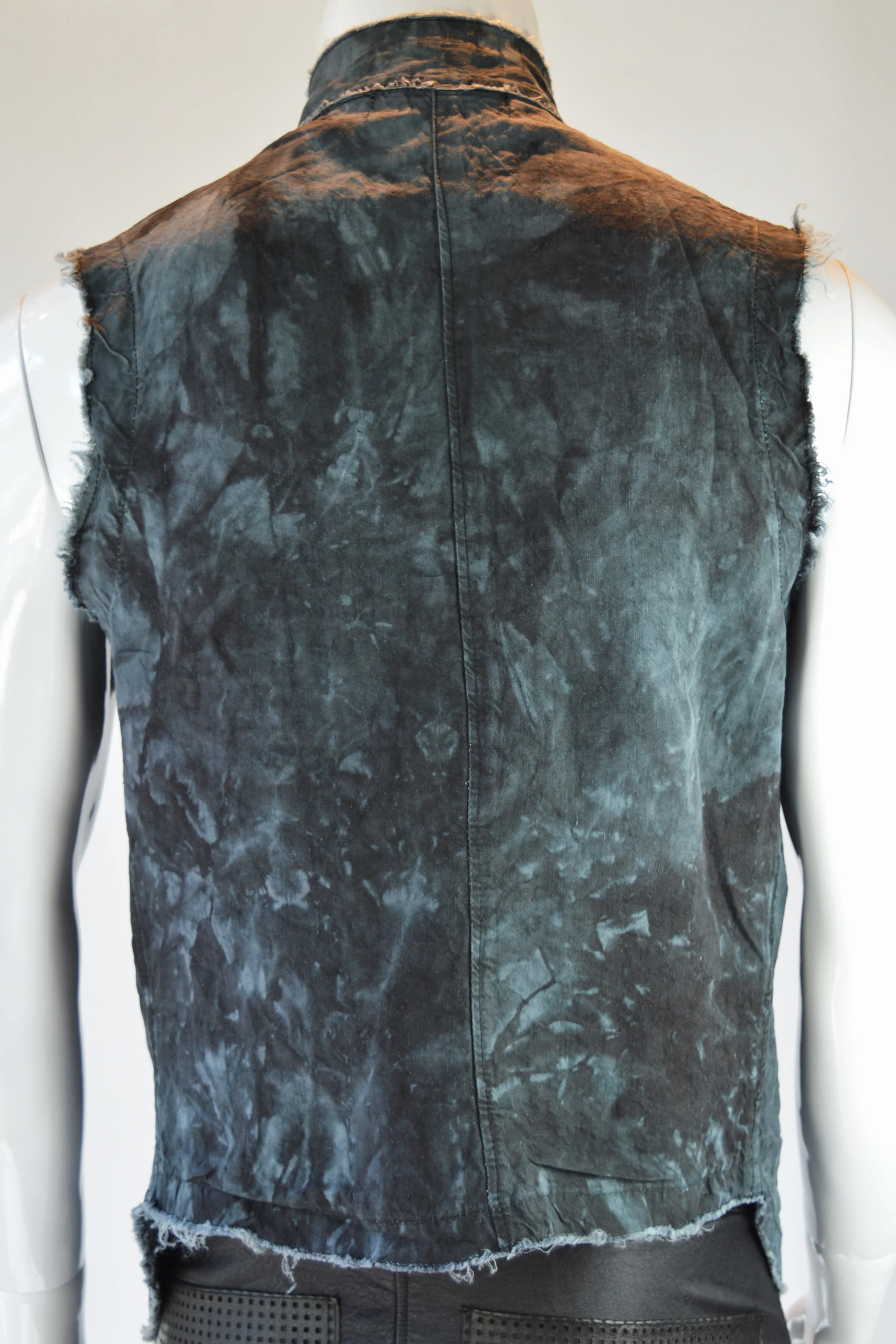 bluedye_vest_B.jpg
