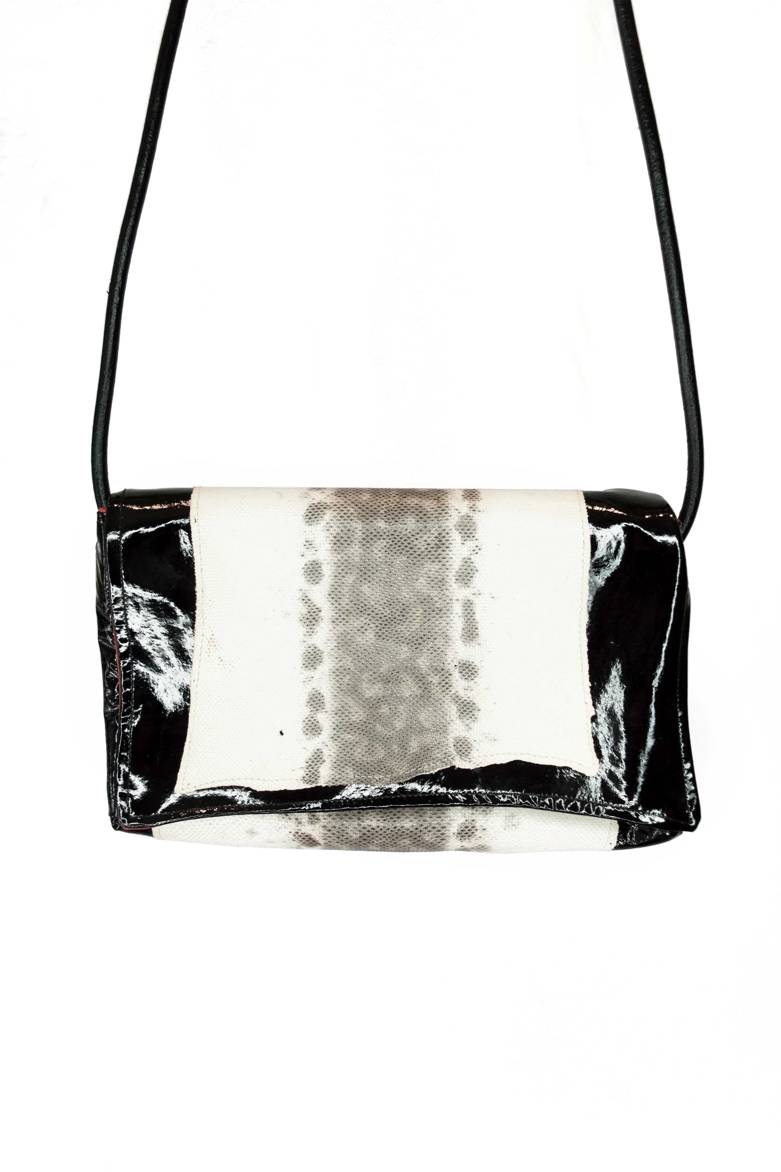 patents_snakeskin_purse_F.jpg