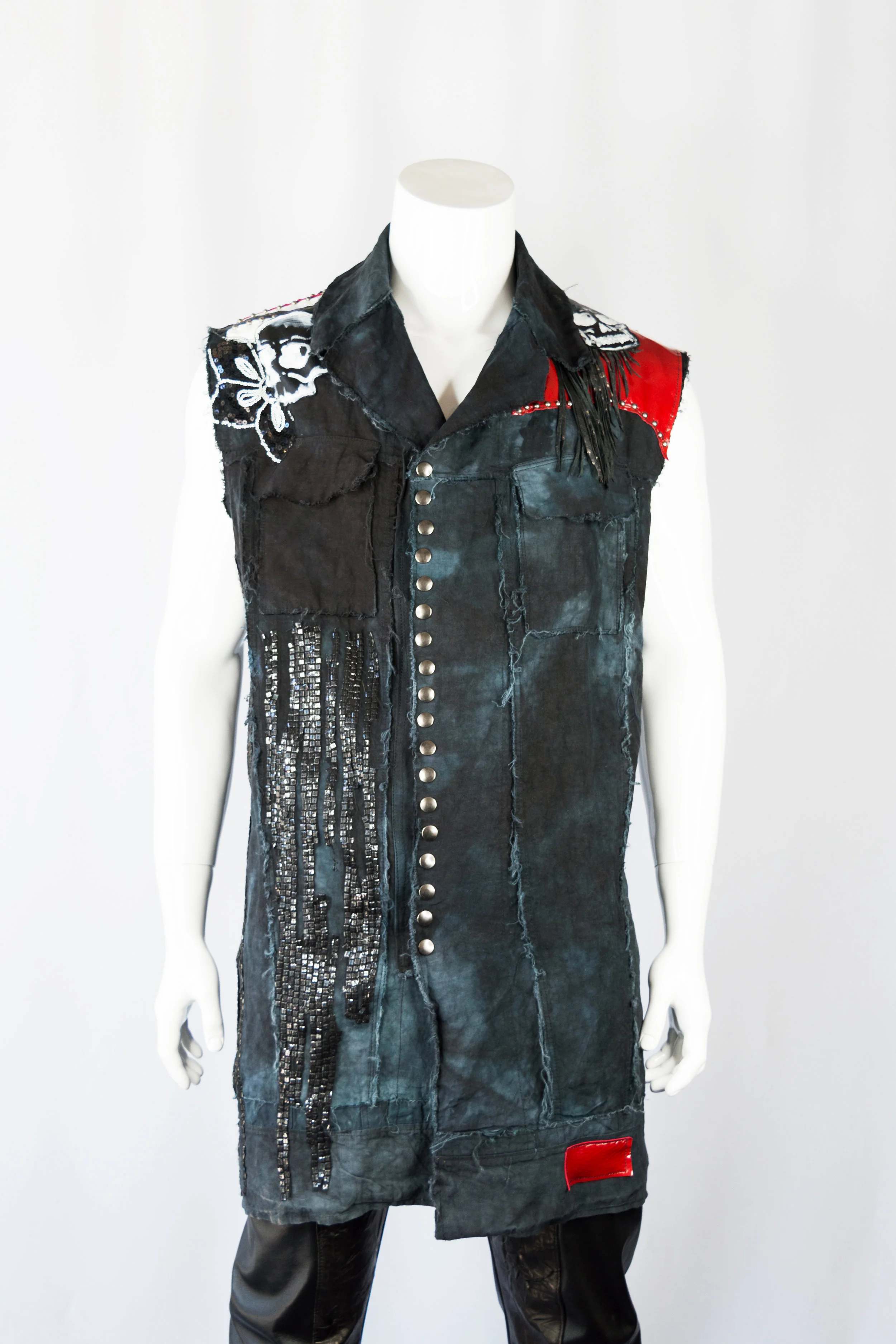 bluehanddyed_skull_vest_long_f1.jpg