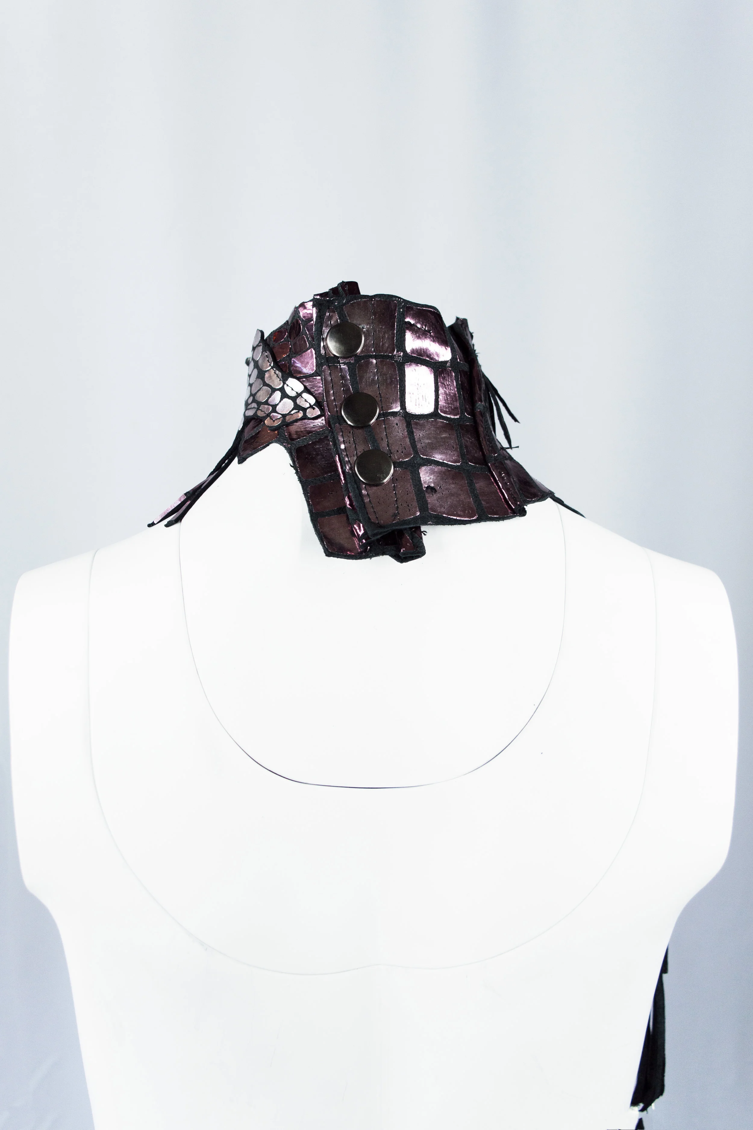 purplemetallic_fringe_neckpiece_B.jpg