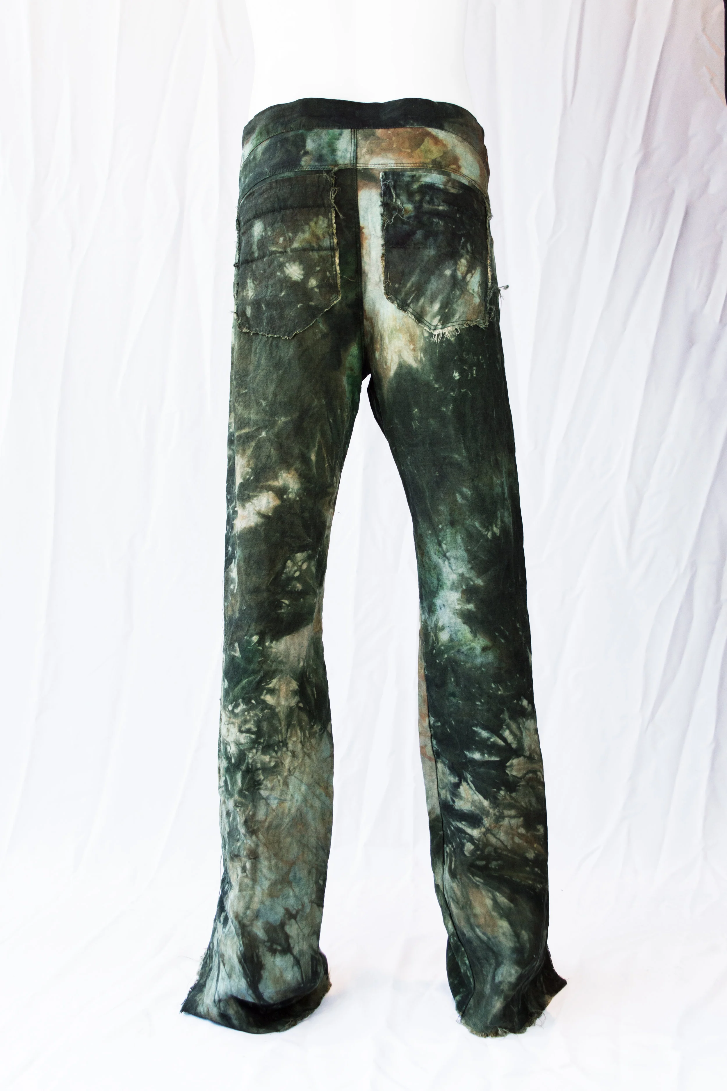 handdyedgreen_pant_b.jpg