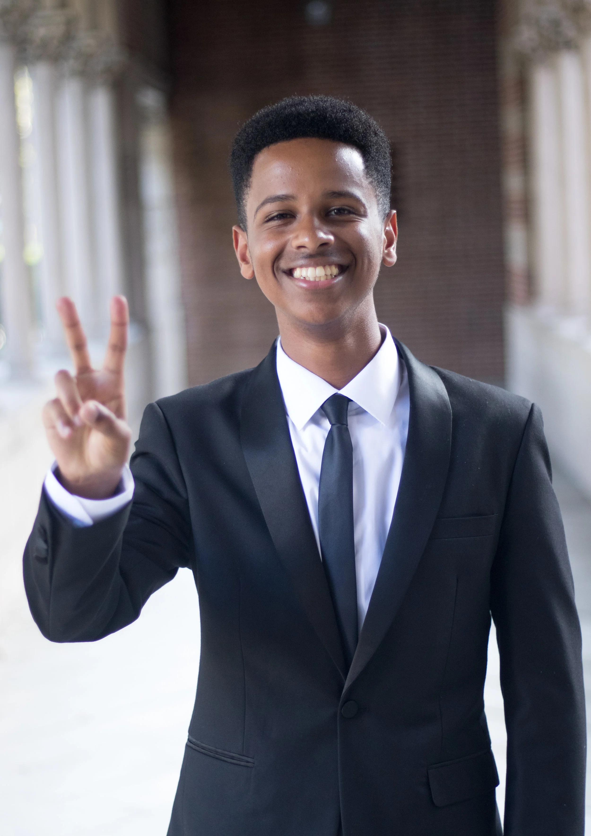 EZRA ZELEKE TELECOMMUNICATIONS CHAIR Electrical and Computer Engineering Class of 2022 nsbe@usc.edu