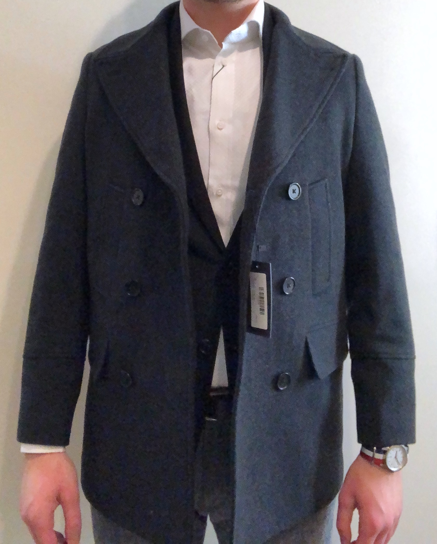 Here you can see the (slightly awkward) fit when worn unbuttoned
