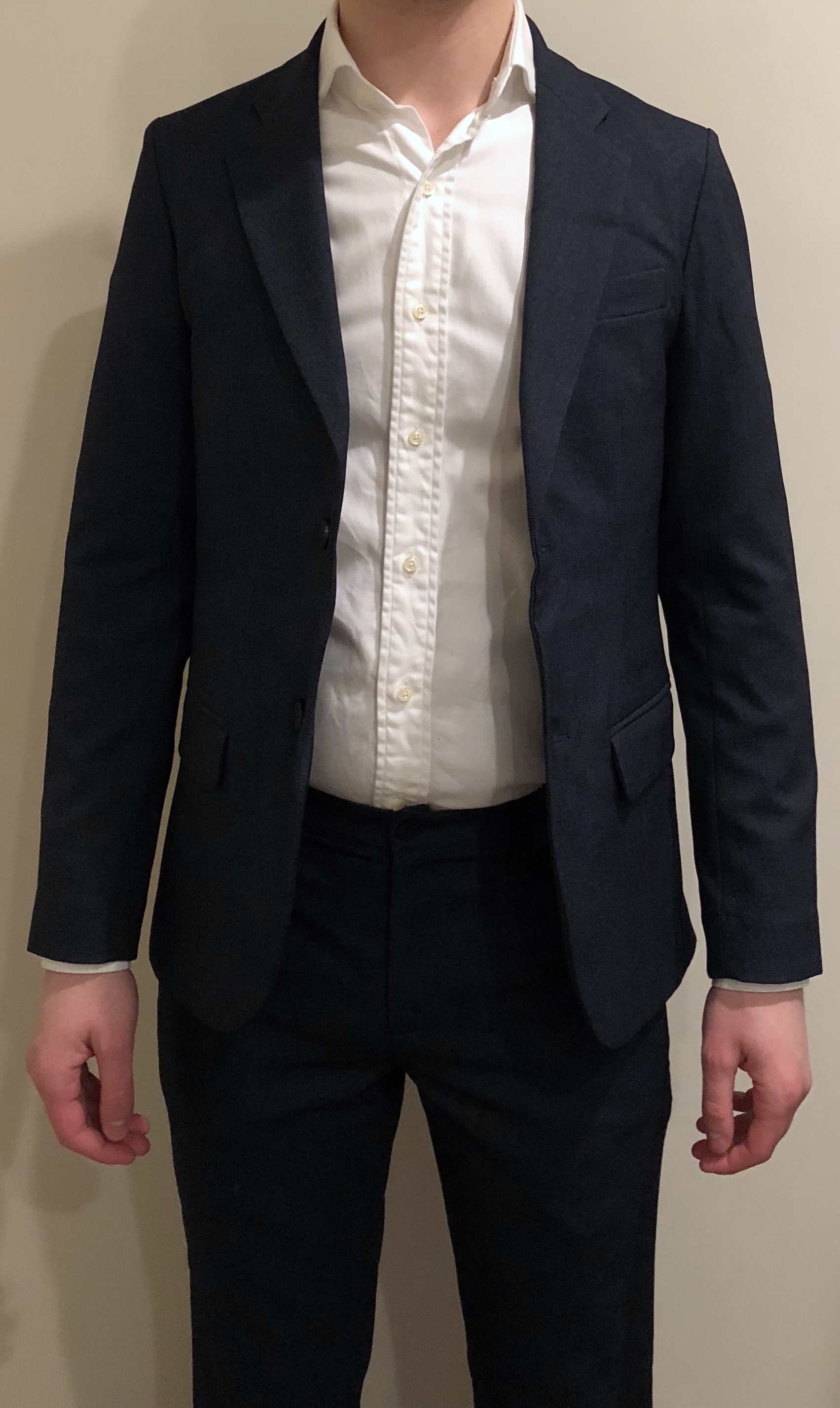 Note the visible zipper protrusions by my thumbs