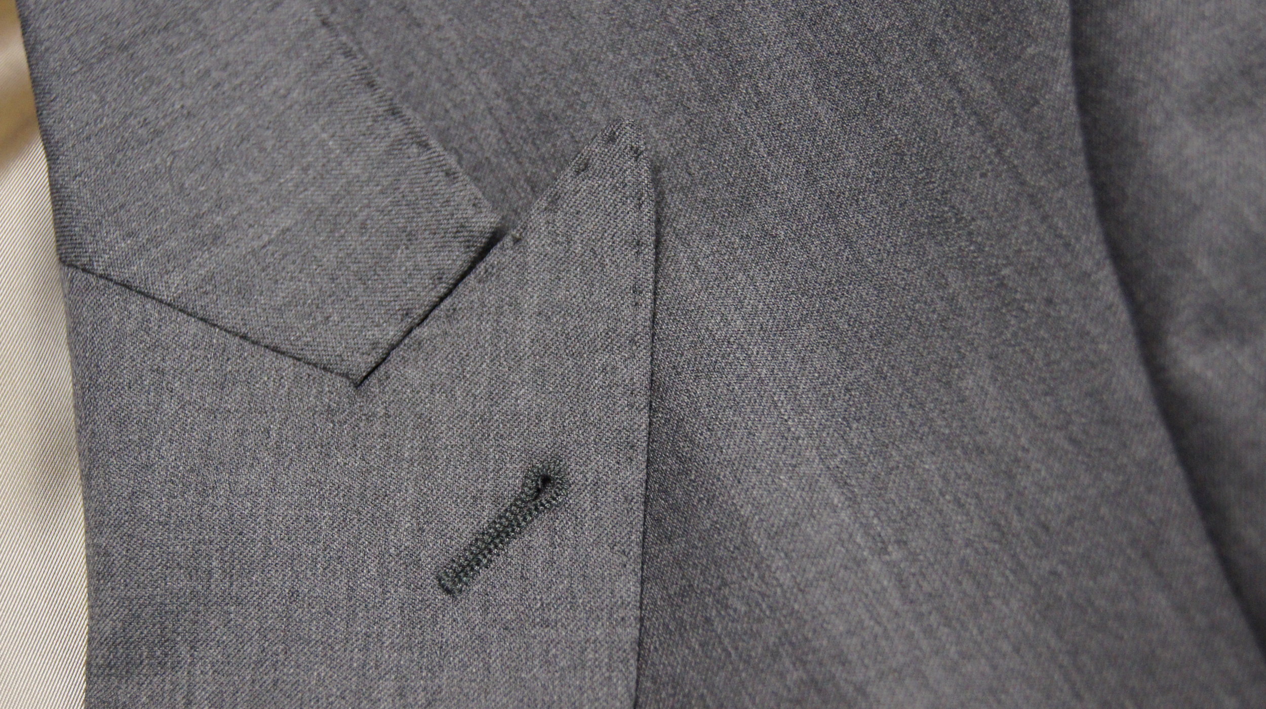 Lanieri Custom Suit Review — The Peak Lapel