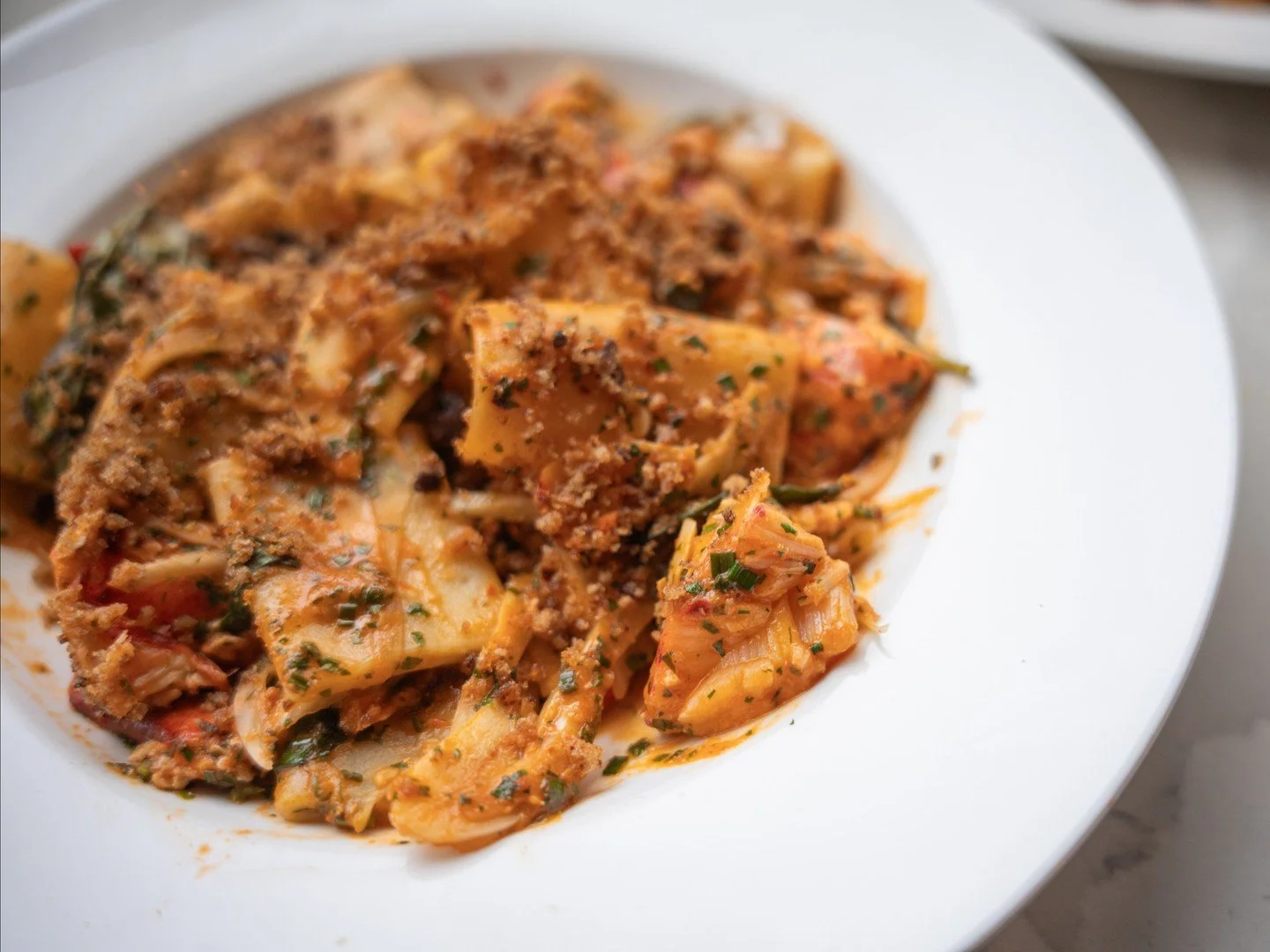 Clock it, fam(iglia). This pasta dish &quot;slaps&quot;. 🫰

Originating from the Campania region of Italy, Paccheri pasta is believed to be from the root word 𝘱𝘢𝘤𝘤𝘩𝘢𝘳𝘪𝘢, which in English means &quot;slaps&quot;. It's thought to be due to th