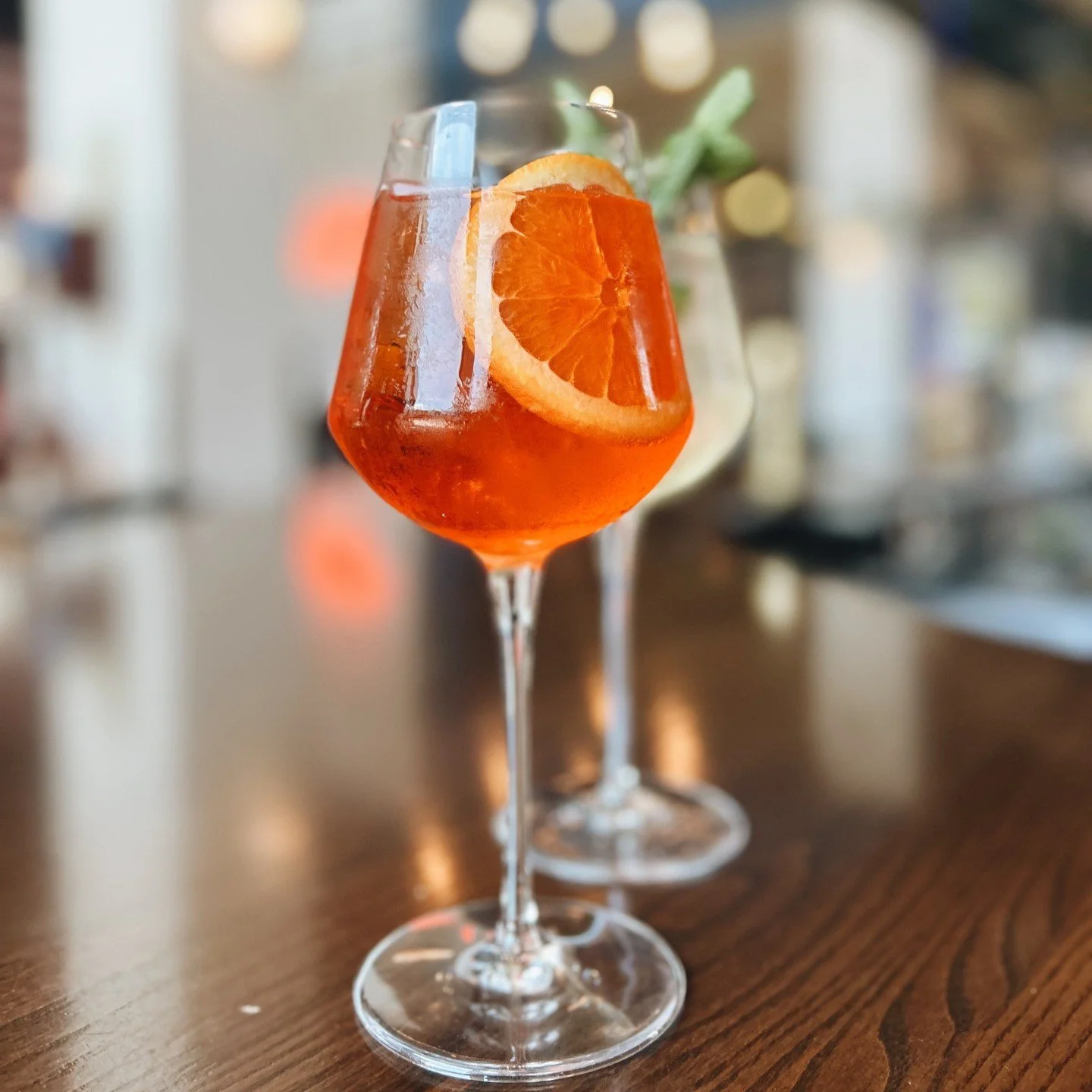 Enjoy a little holiday sparkle at our bar for Spritz Hour from 5pm - 6pm on weekdays at the bar only! ✨🍸 $10 Spritzes, $10 Wine, $10 Bartender's Choice Cocktail, and $6 Spaghett would make anyone feel merry. See you soon, amici!