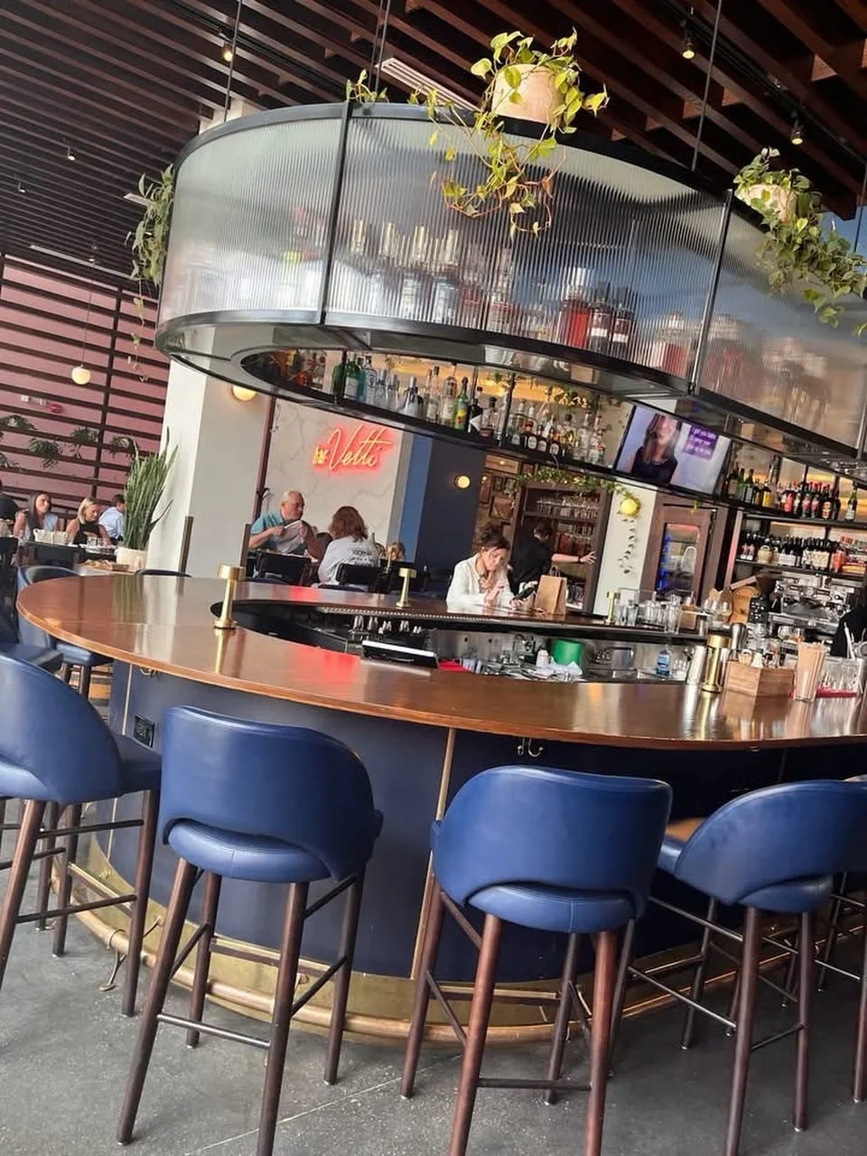 &ldquo;We stopped in for lunch as soon as we landed and I have to highly recommend this spot before you leave Louisville!

Bar Vetti is such a modern restaurant serving some delicious items! During our visit, we opted for the lunch special. We got th