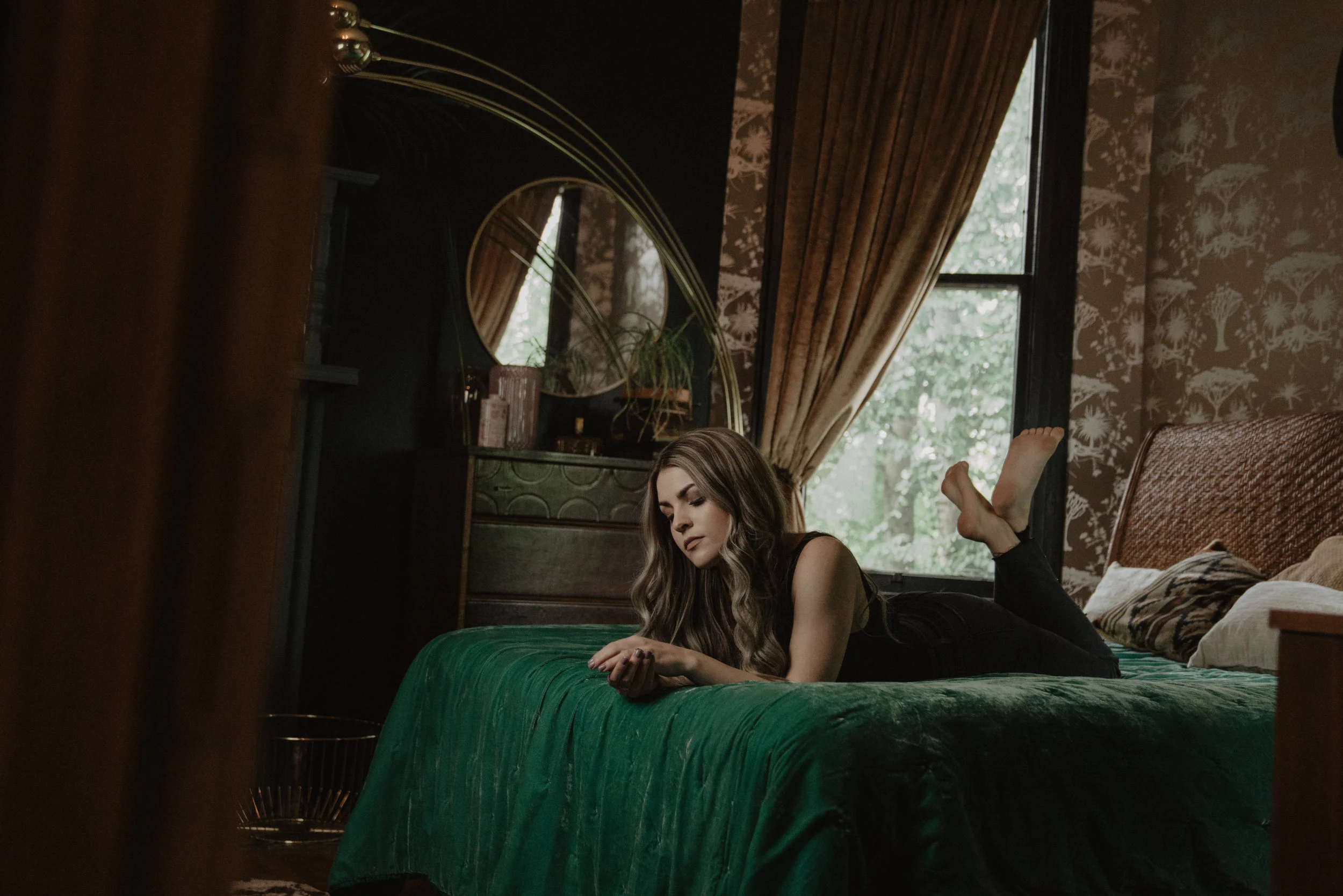 Watch Tenille's "Another Life" Performance Now
