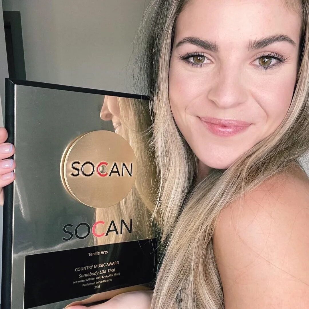 Tenille Receives SOCAN Country Music Award