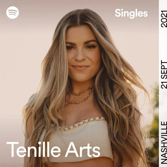 Tenille Covers “Wide Open Spaces” for Spotify Singles
