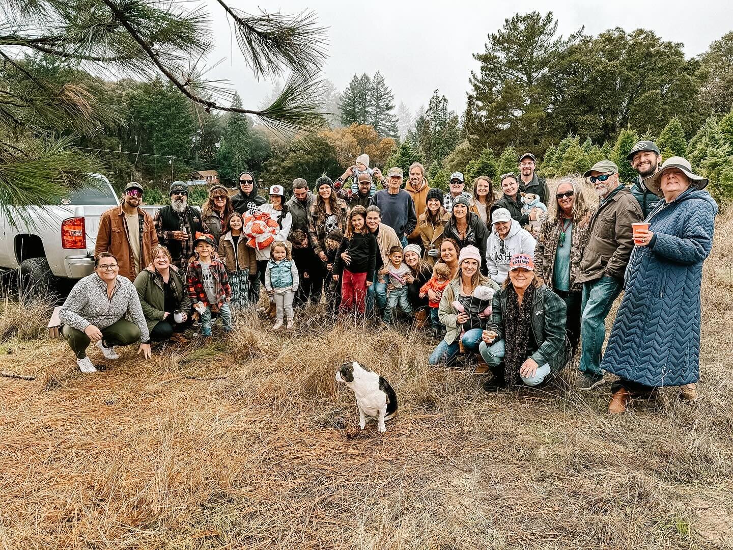 Some new faces this year at the Annual Johnson tree cutting party (celebration? gathering?), including new additions like this handsome little fella, Ricky James 🤍 Auntie sure loooooves spoiling all these 𝒃𝒆𝒃𝒆&rsquo;𝒔!! 😍 I can&rsquo;t believe