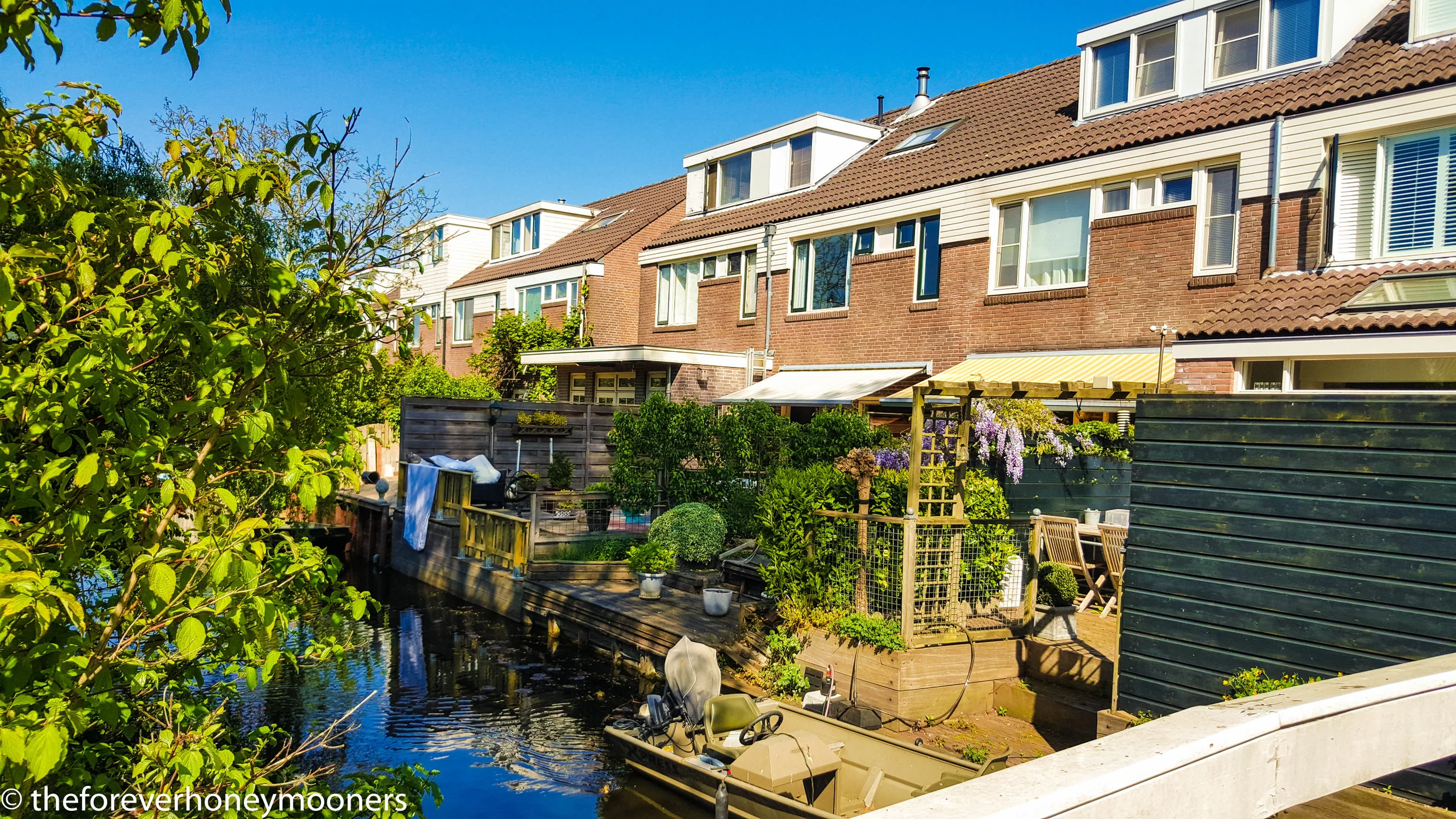 Brocante living. Living by a canal :)