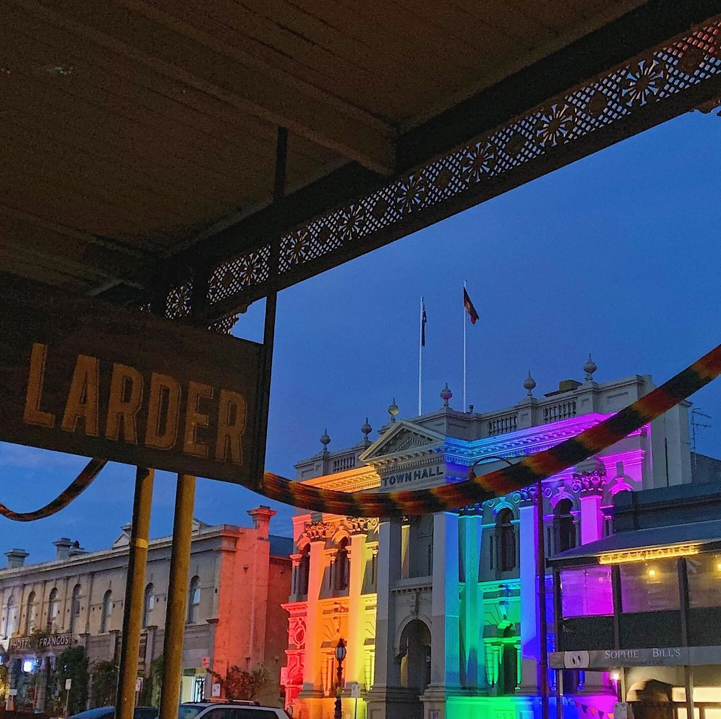 Good morning!!!! I know it&rsquo;s early but the chefs have been up at the crack of the sparrows, getting their prep done to serve you up the best brekky plate! See you soon x #breakfastofchampions #coffeetime #daylesford #daylesfordmacedonlife