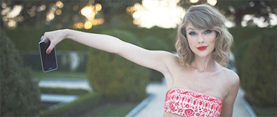 taylor-swift-blank-space-cell-phone.gif