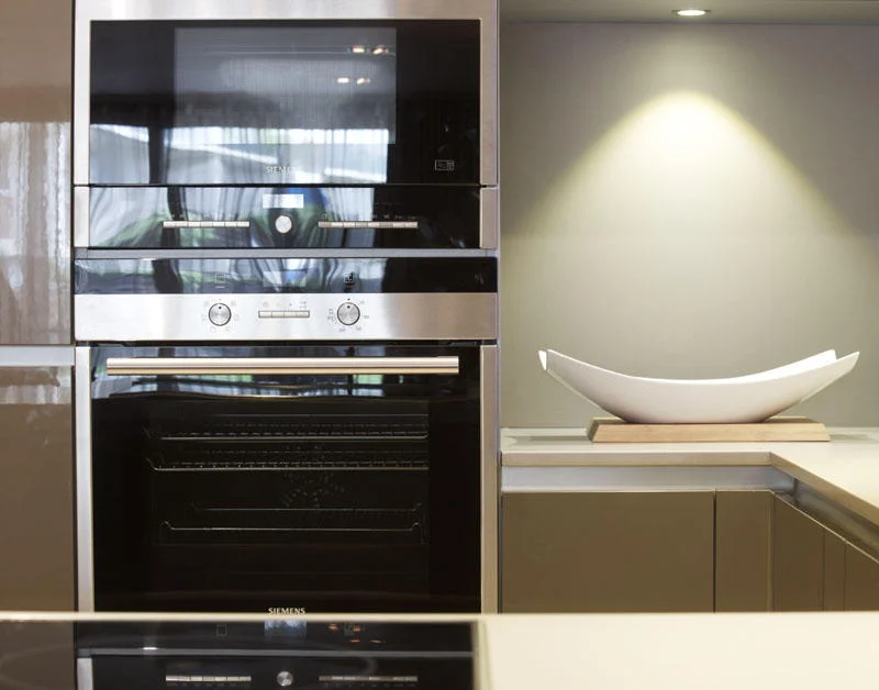 Kitchen 2.jpg