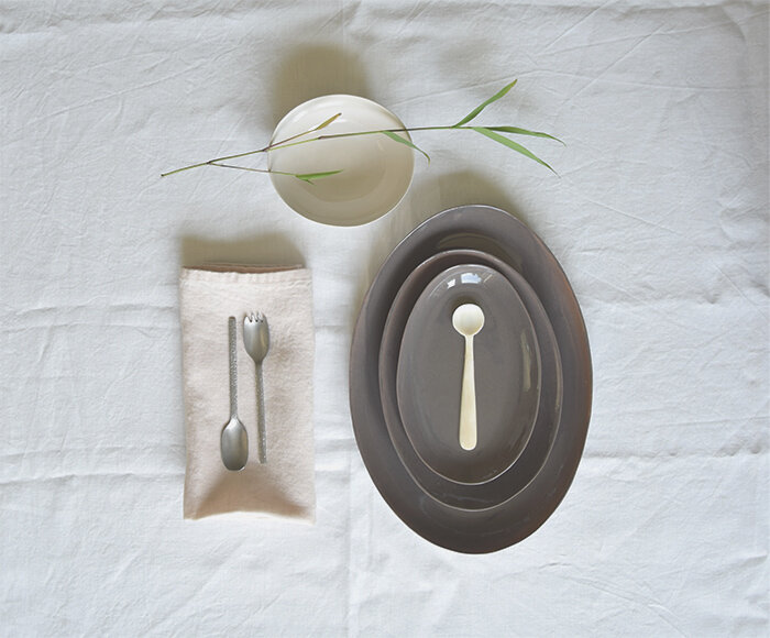 set de bandejas en color castaña