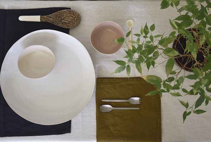 plato grande de servir en blanco