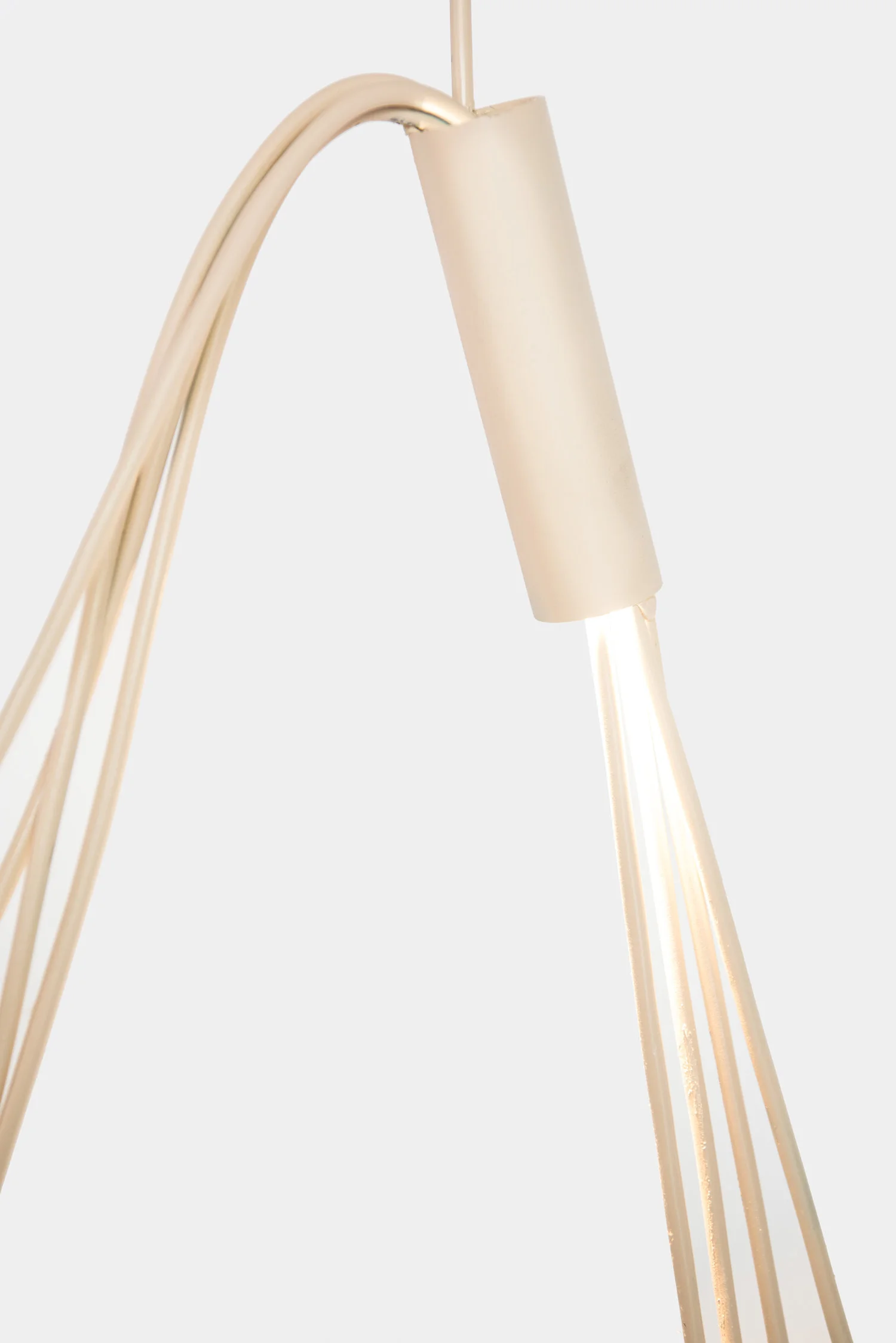 Julian_Valentin_Studio_725.jpg