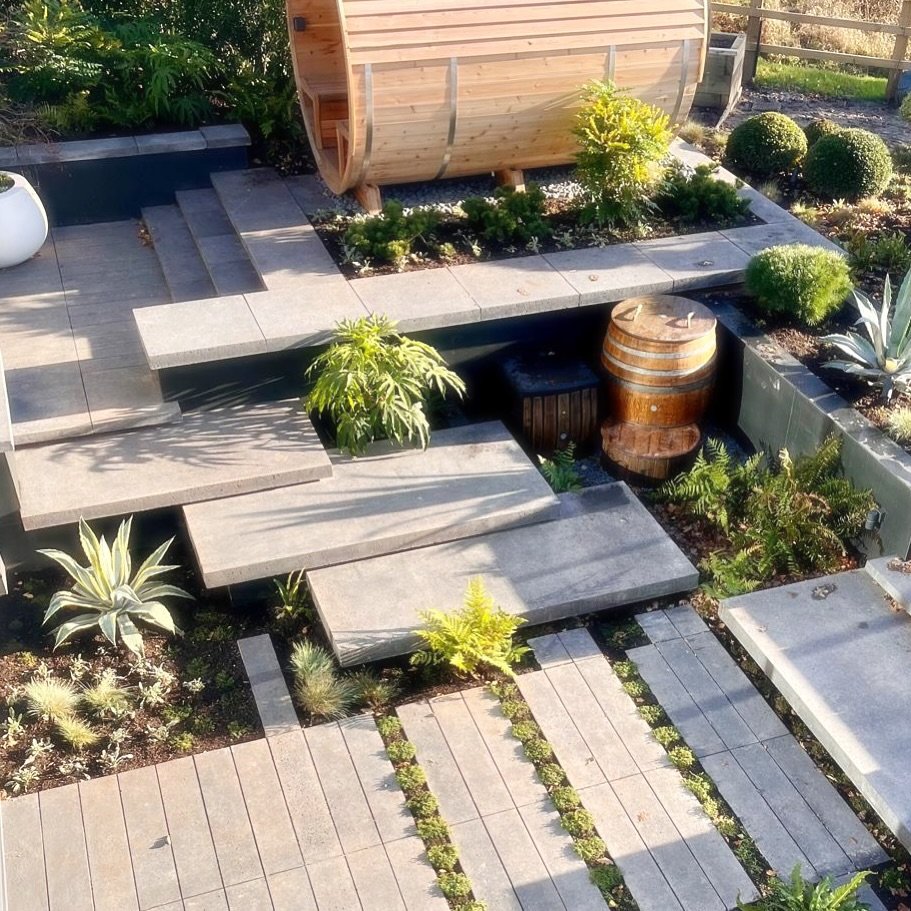 Outdoor wellness.
.
.
.
.
#naturalgarden #countrygarden #englishgarden #gardenplants #moderngarden #plantingdesign #gardendesignideas #gardendesign #gardenview #gardenlife #gardenliving #homeandgarden #houseandgarden #landscape #landscapearchitecture