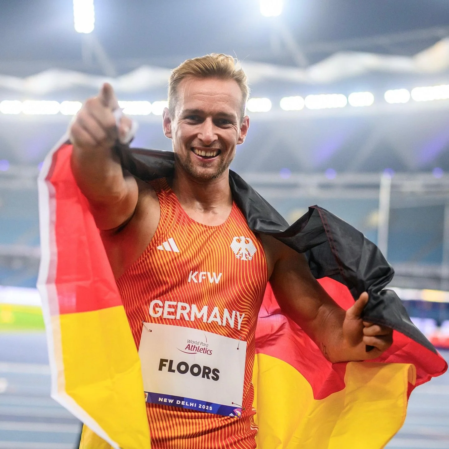World champion for the fifth time in a row, the second-fastest 400-meter time ever, and on top of that, a silver medal in the 100 meters, just two hundredths of a second behind gold 🥇🥈🚀 New Delhi, you were fantastic and a wonderful end to this mag