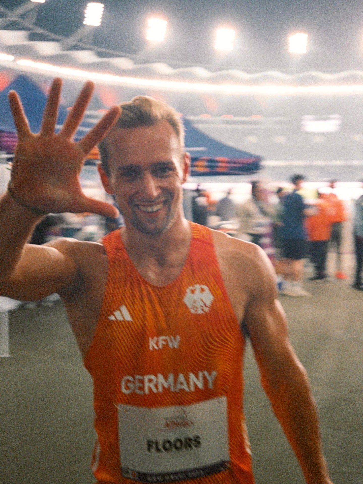 Ich bin als Deutschlands Para Sportler des Jahres nominiert und w&uuml;rde mich freuen, wenn ihr f&uuml;r mich bis 2. November abstimmt ✅🗳️ Kleiner Tipp: Die Stimme f&uuml;r die Para Nachwuchssportlerin des Jahres d&uuml;rft ihr dann gerne meiner Te