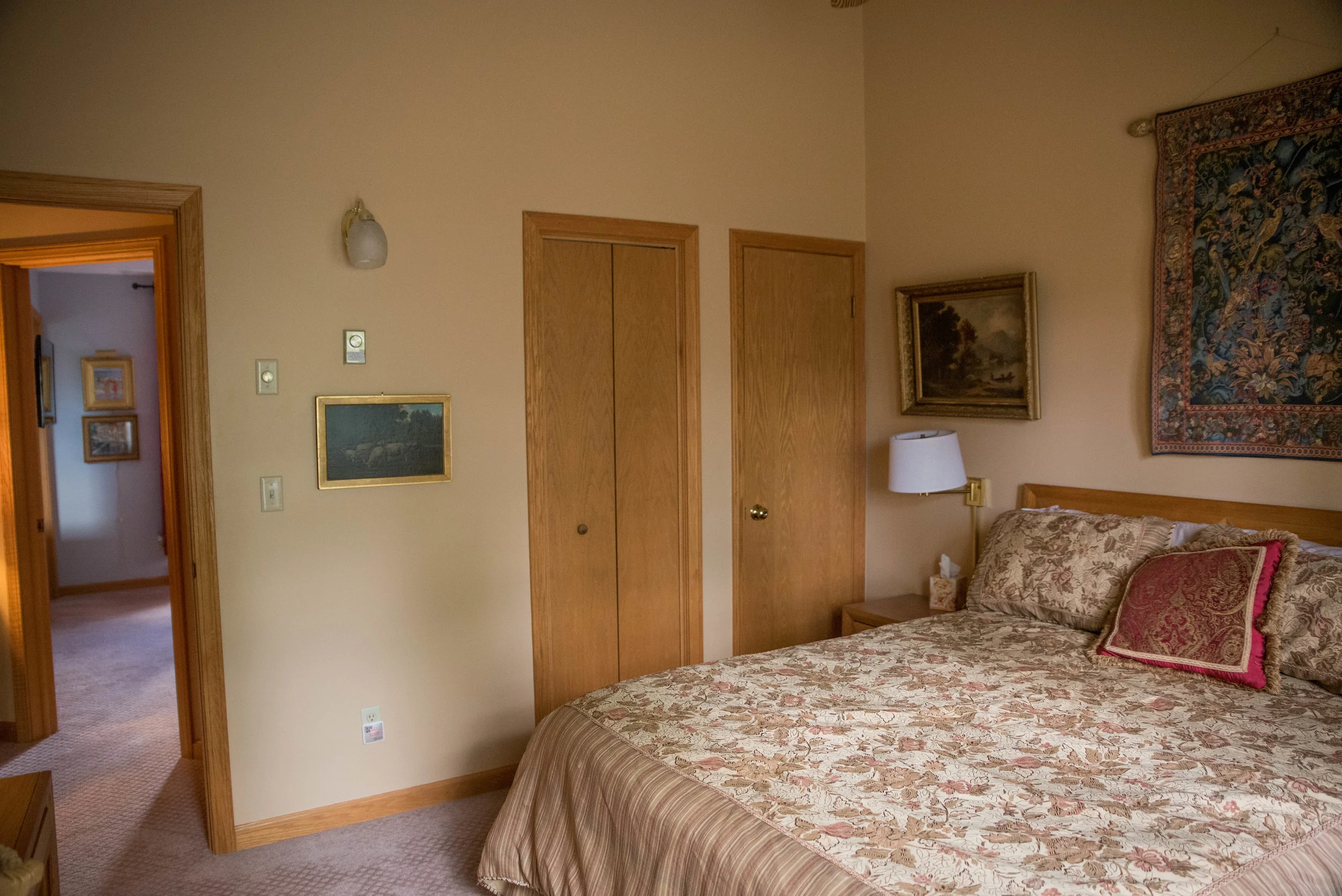 Deerfield 43 Upstairs (7).jpg