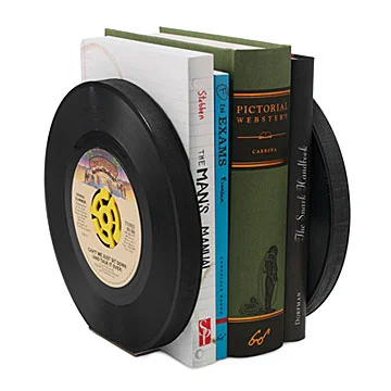 recycled-record-bookends-uncommongifts.jpg