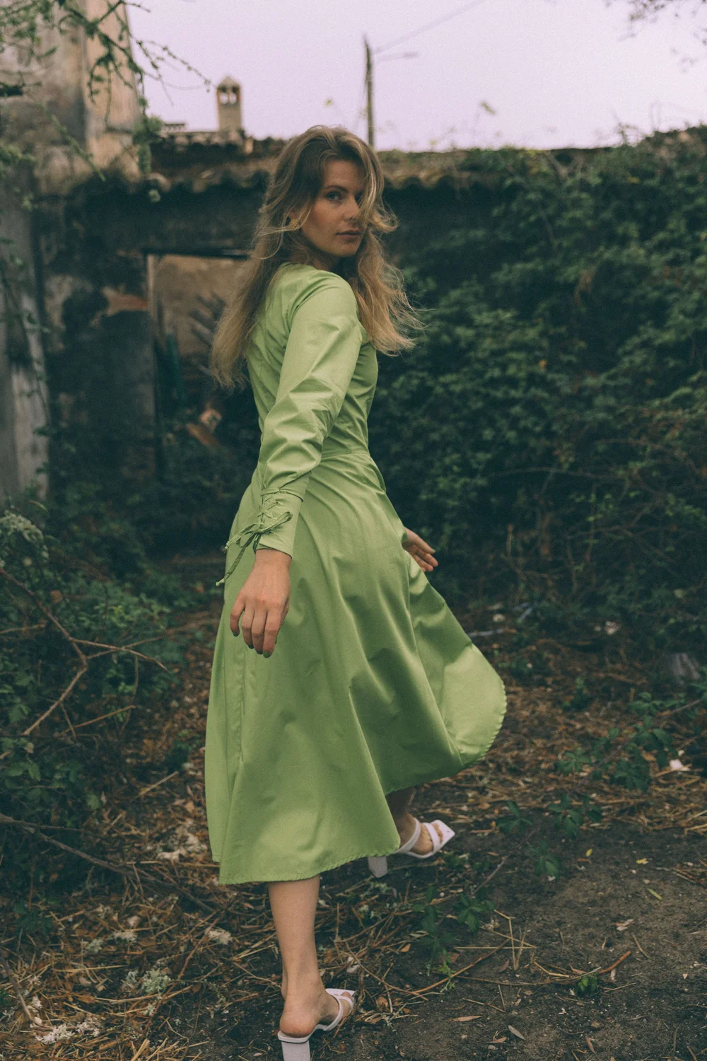SPRINGY DRESS - LIME GREEN  SIZ