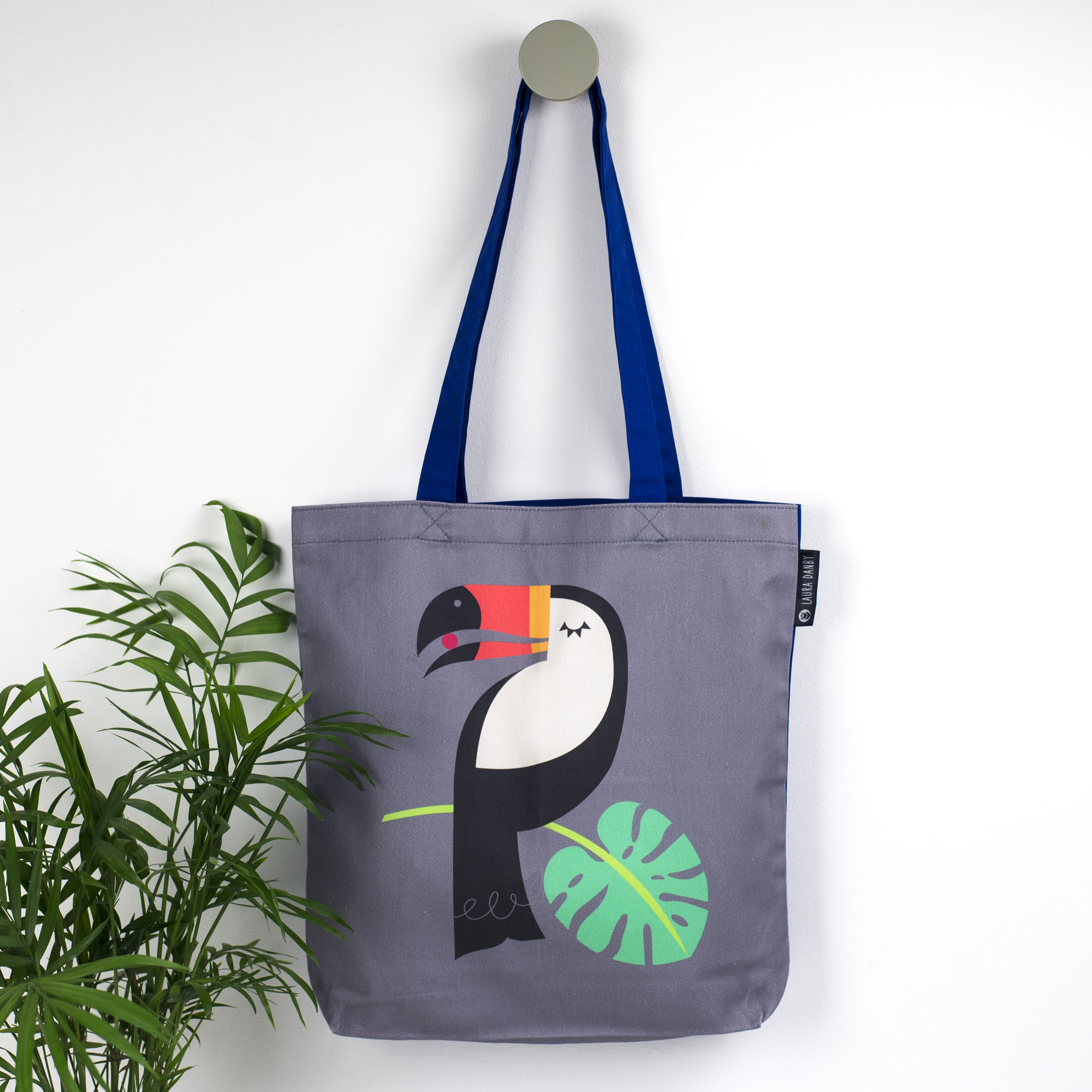 Toucan Front.jpg