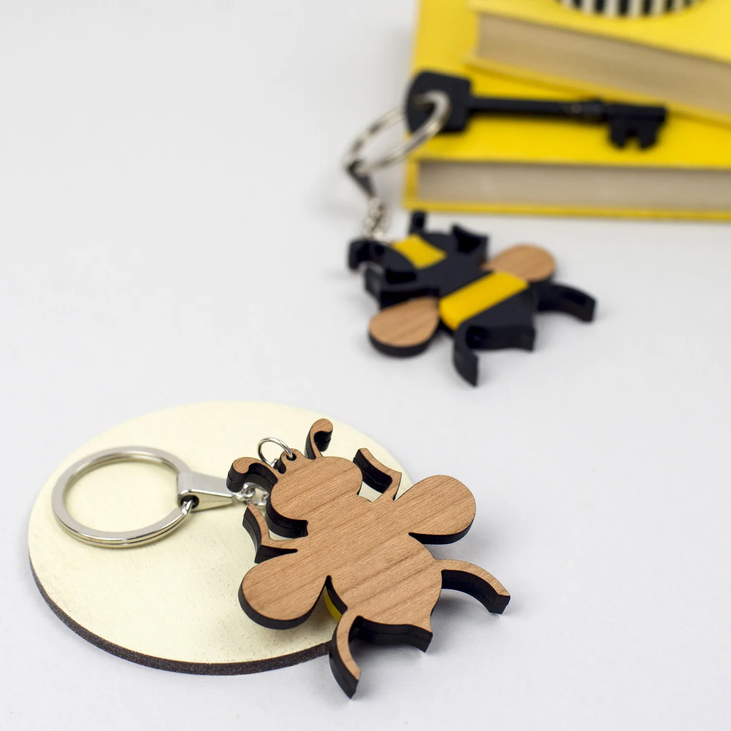 LDanby-Bee-Keyring2.jpg