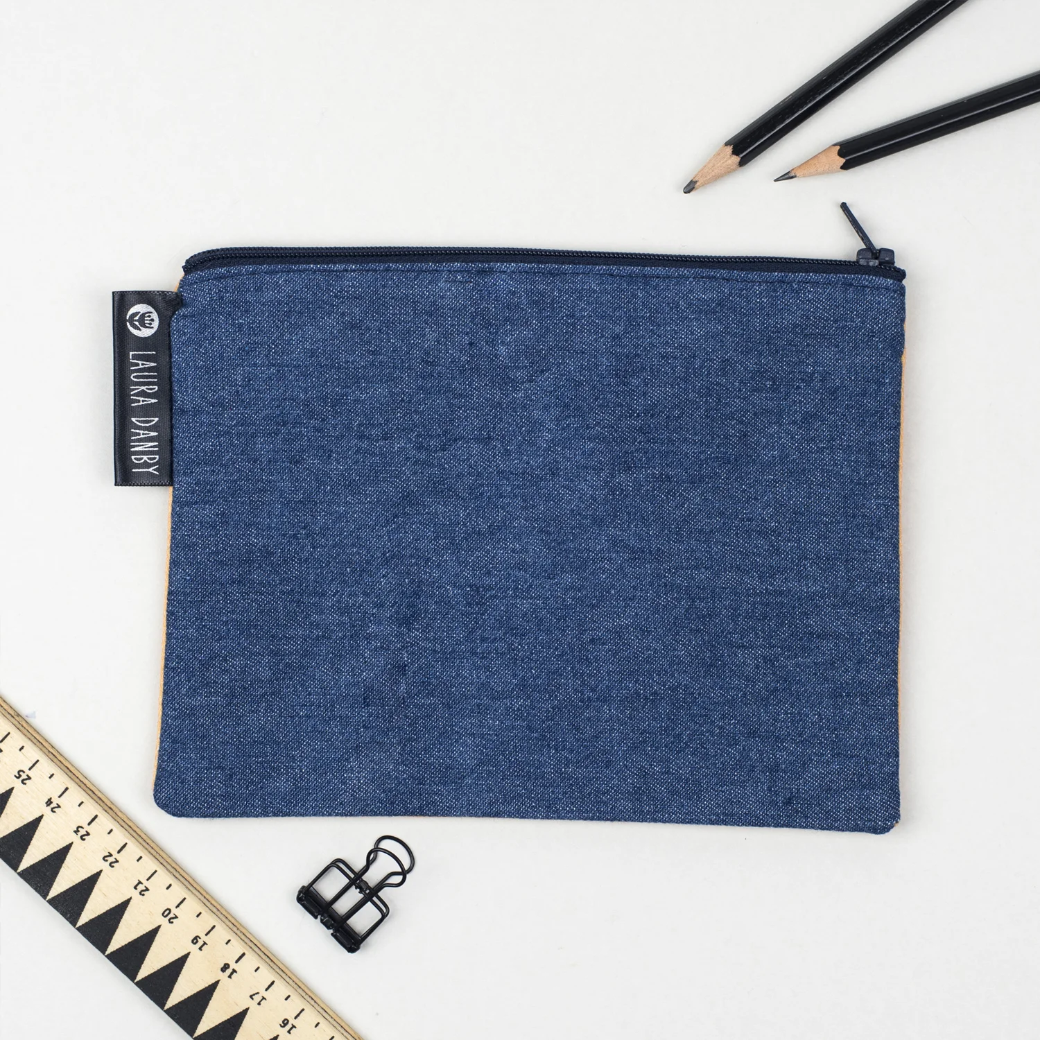 Scandi-Purse-Back.jpg