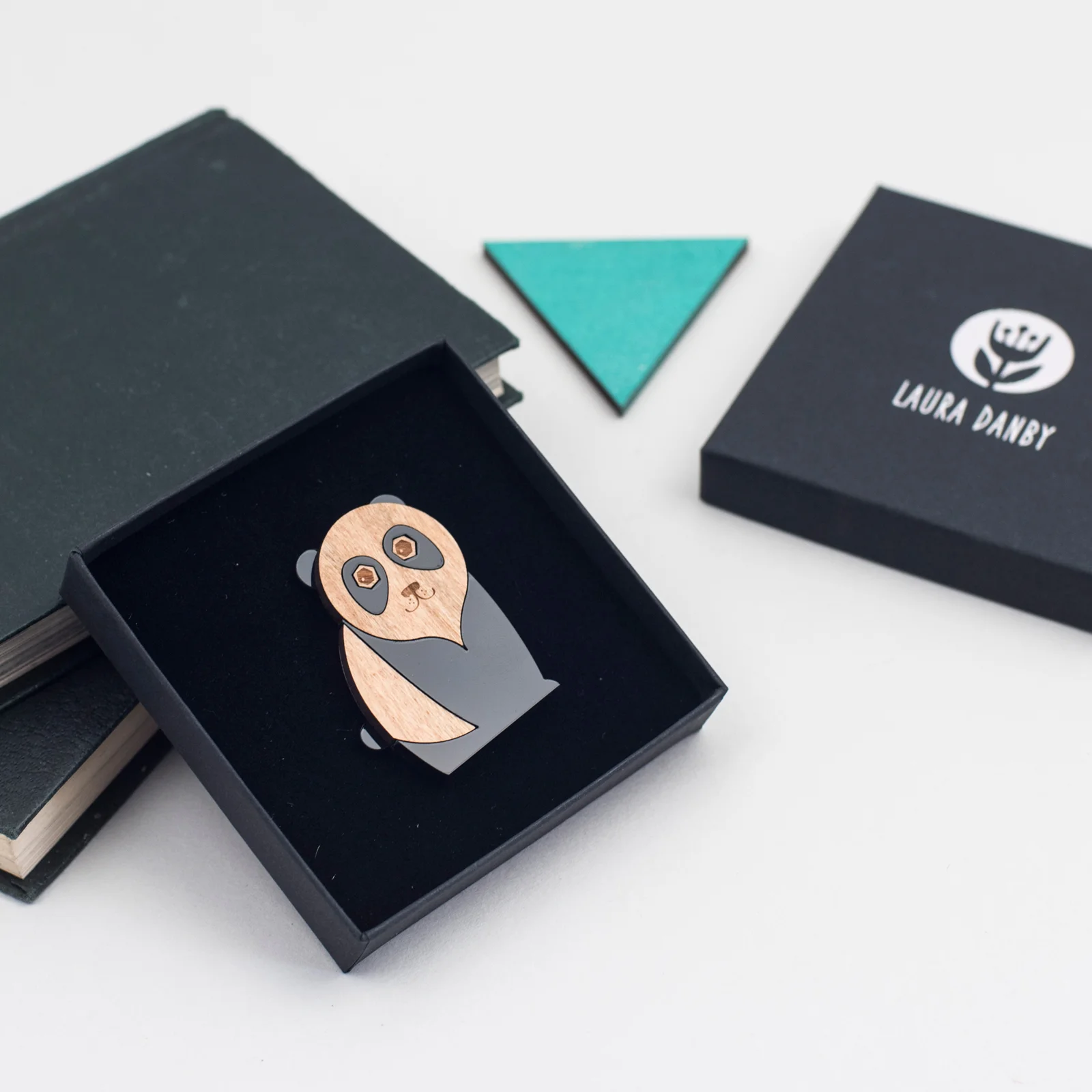 LauraDanby-Panda-Brooch2.jpg