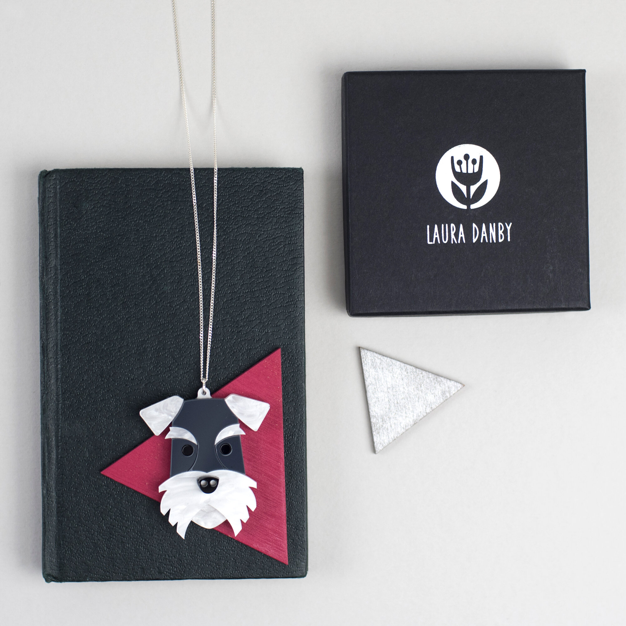 Schauzer-Necklace-LauraDanby1.jpg