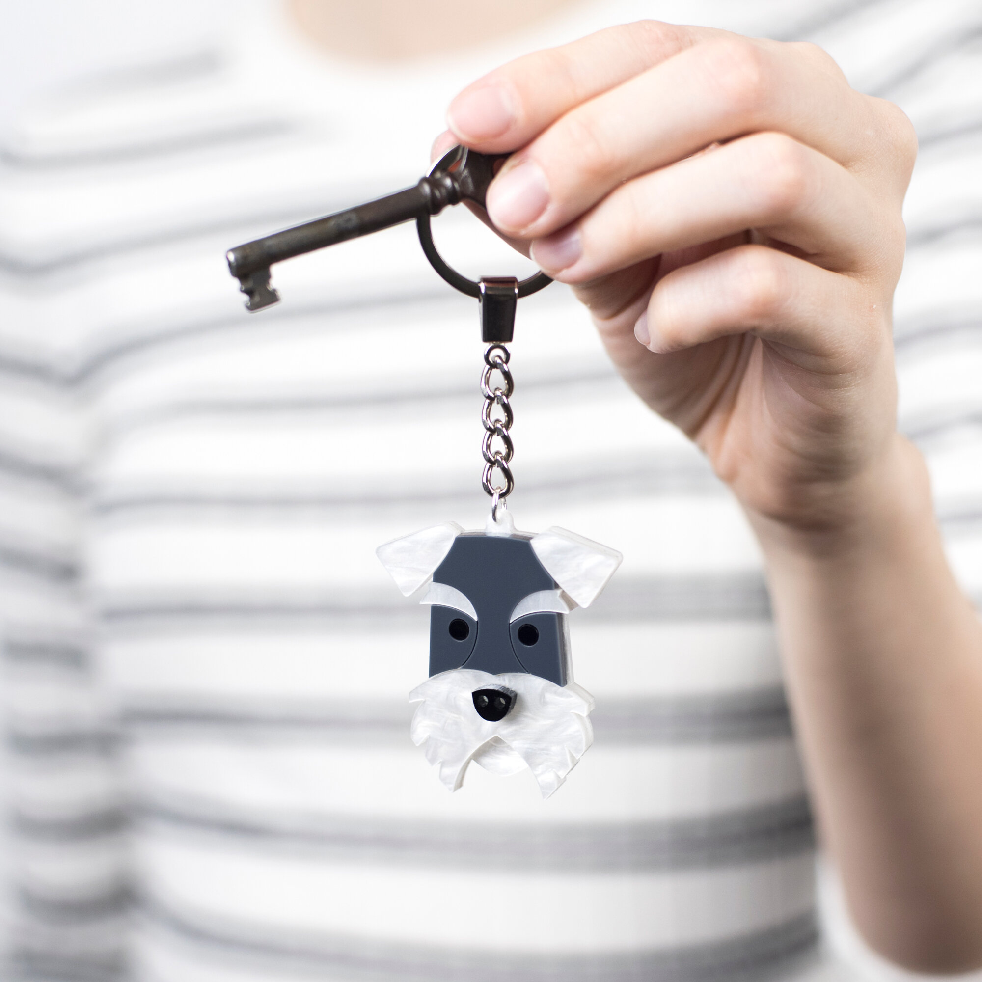 Schauzer-Keyring-LauraDanby4.jpg