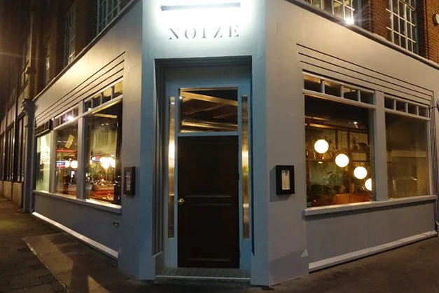 andy-hayler-noize-outside.jpg
