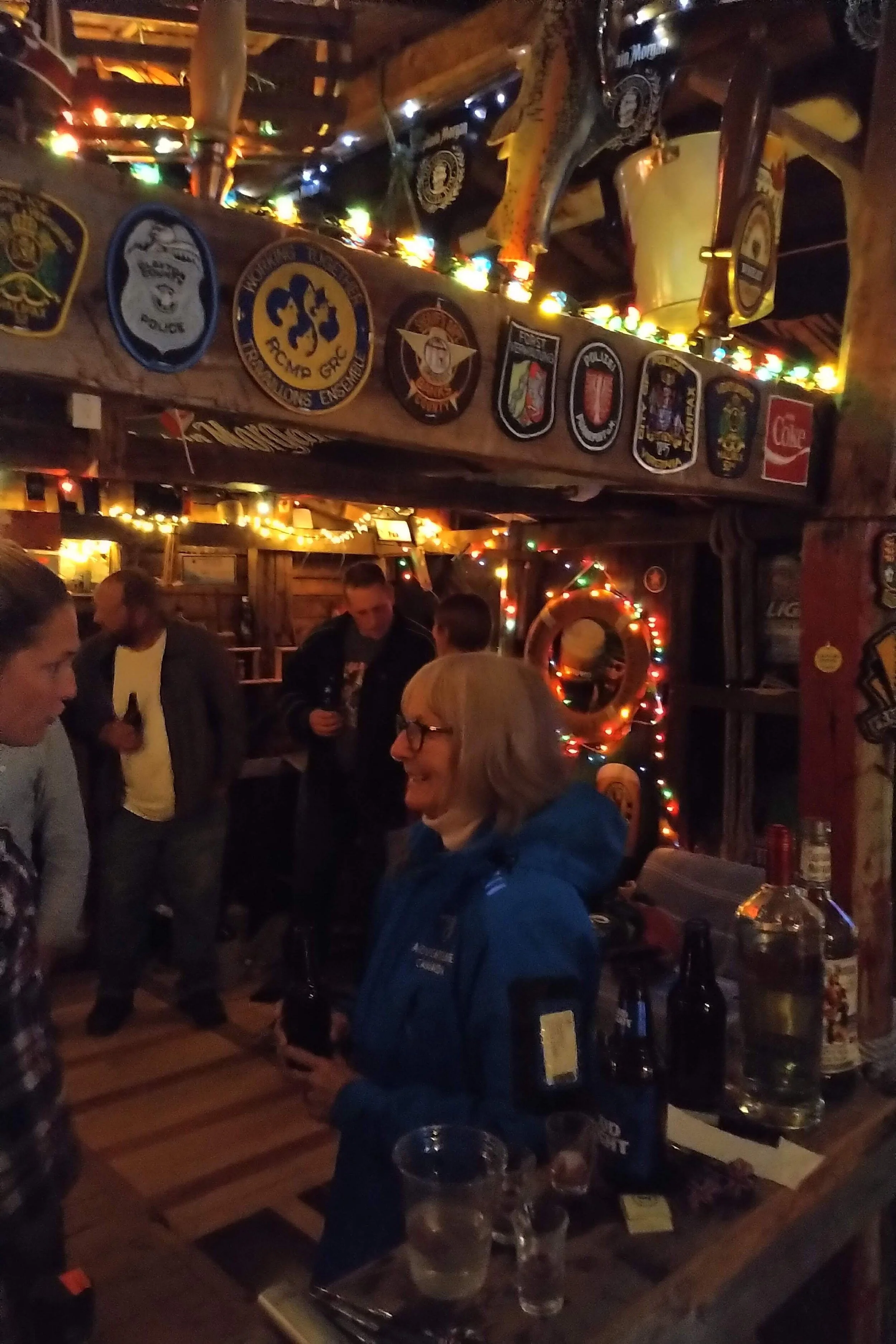 Sue talking to server at Killick’s Pub