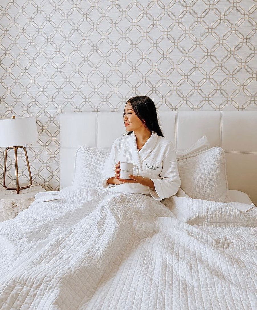 Getting the day started off on the right foot doesn&rsquo;t really necessitate getting any feet out of bed 

#bentleysobe
&bull; &bull; &bull; &bull; &bull; &bull;
📷: via @bentleysobe