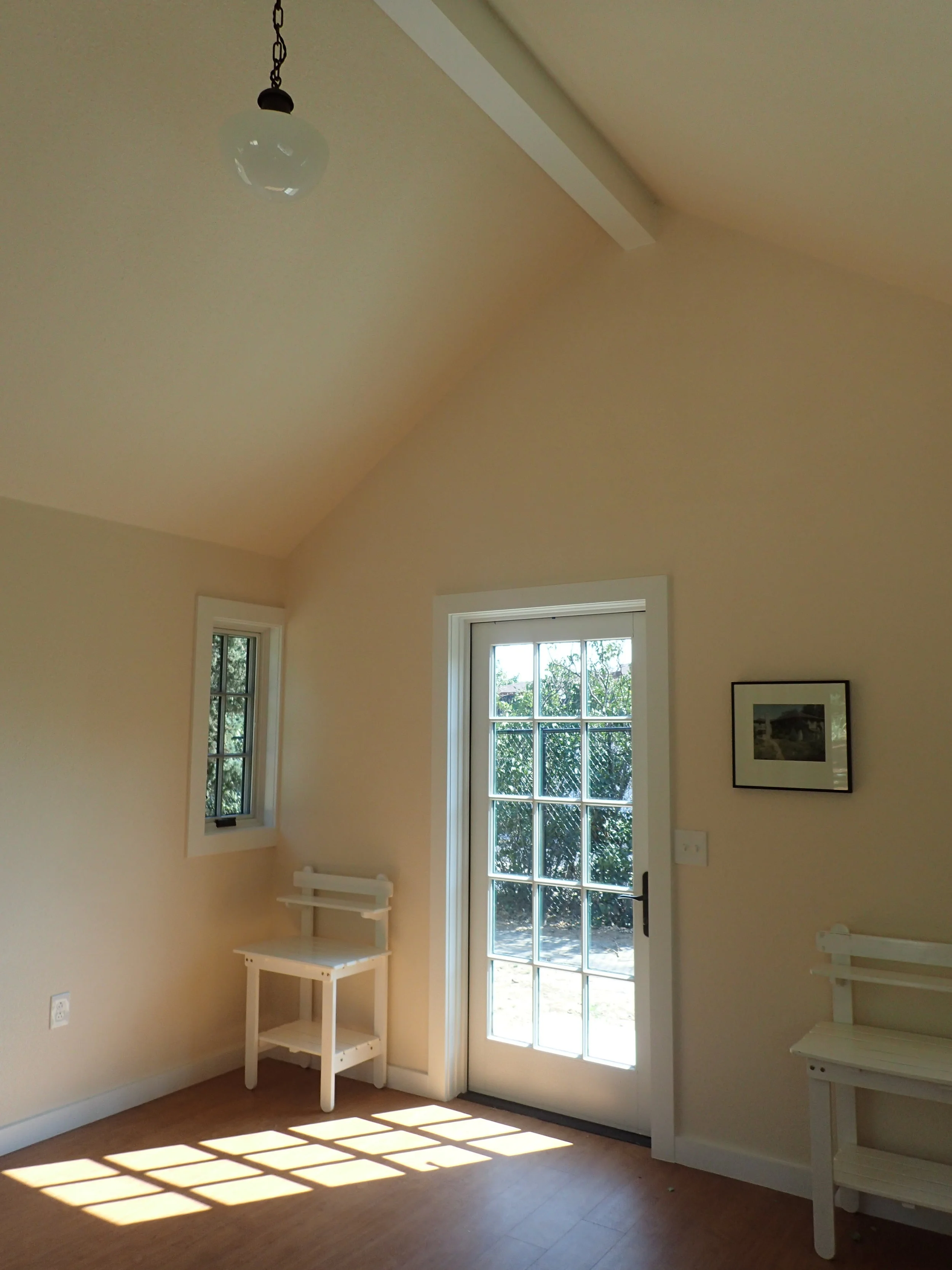 The new building will be used as a children's reading room for preschool and kindergarten children.