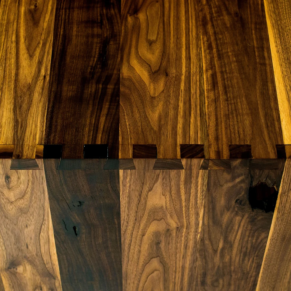 Giancarlo Studio Furniture Construction Methods Dovetails 2.jpg