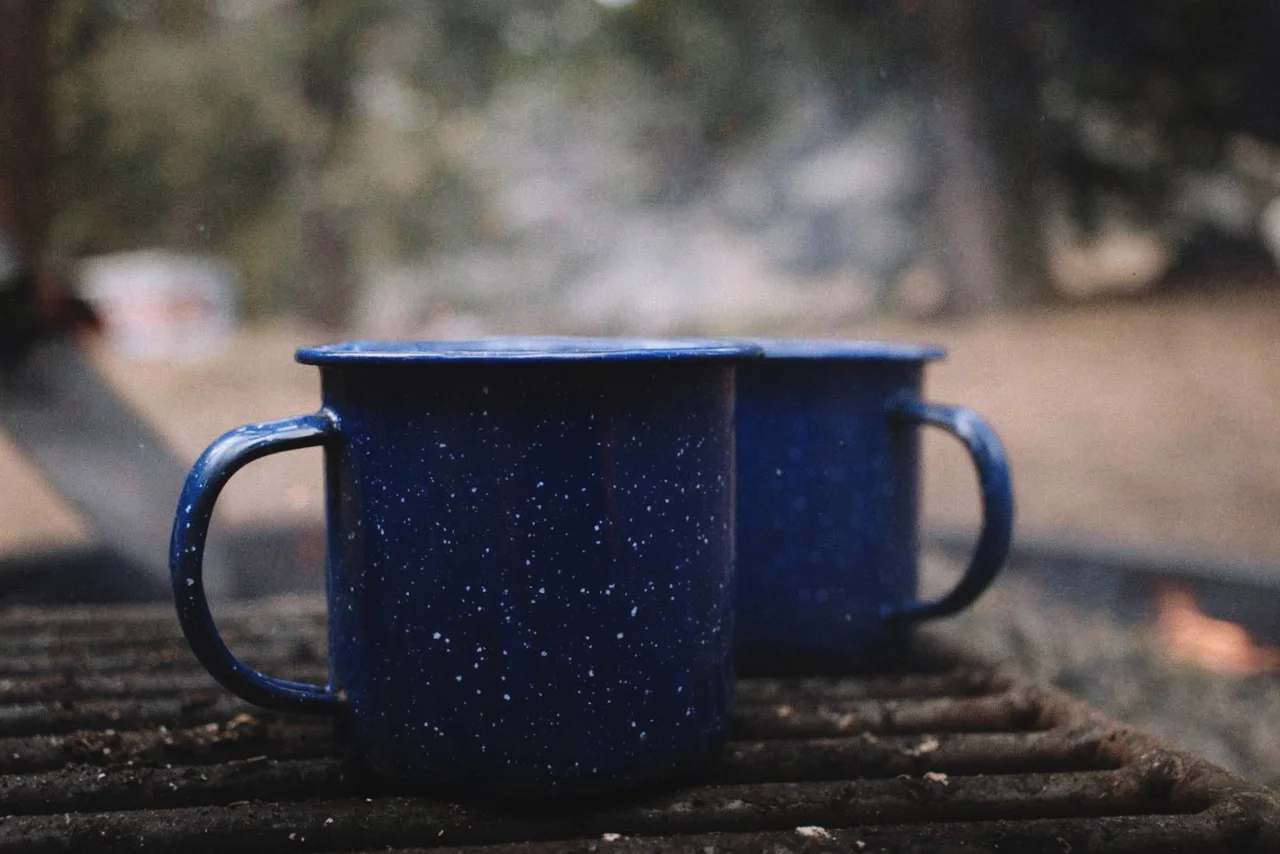 Finish off your elopement cuddled by the fire with hot cocoa and s’mores!