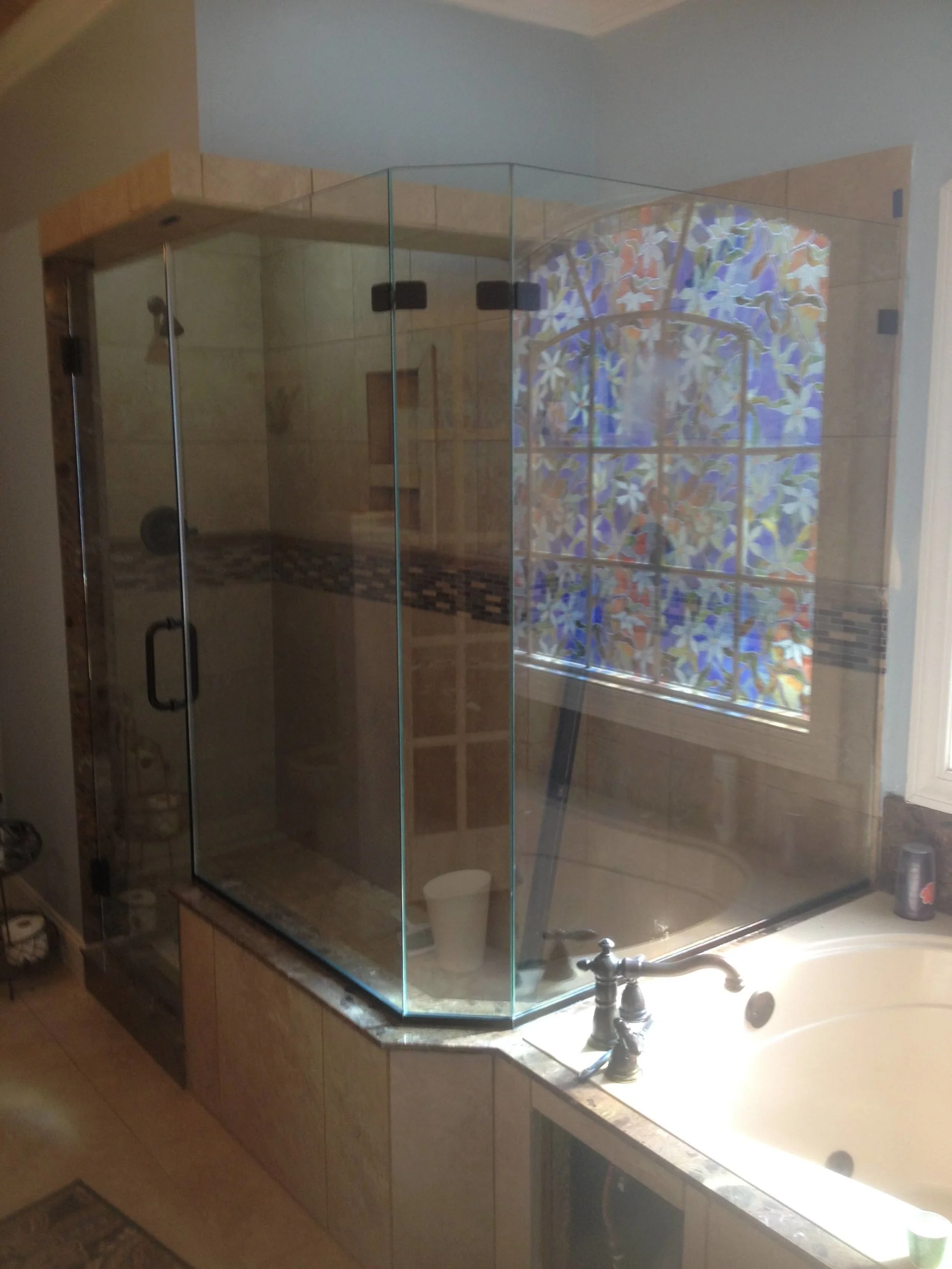 Chase_shower_door_photos-09.jpg