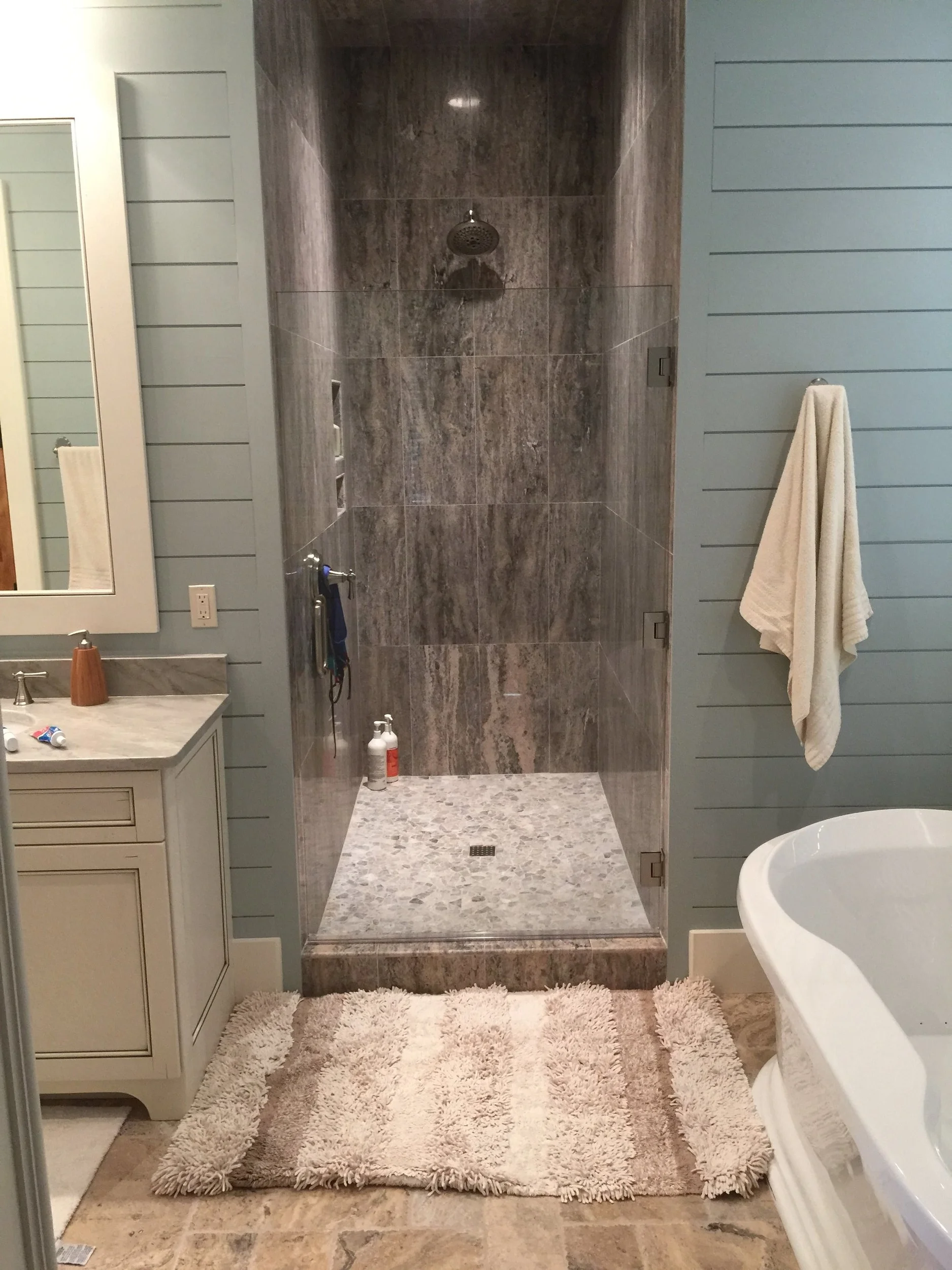 Chase_shower_door_photos-23.jpg