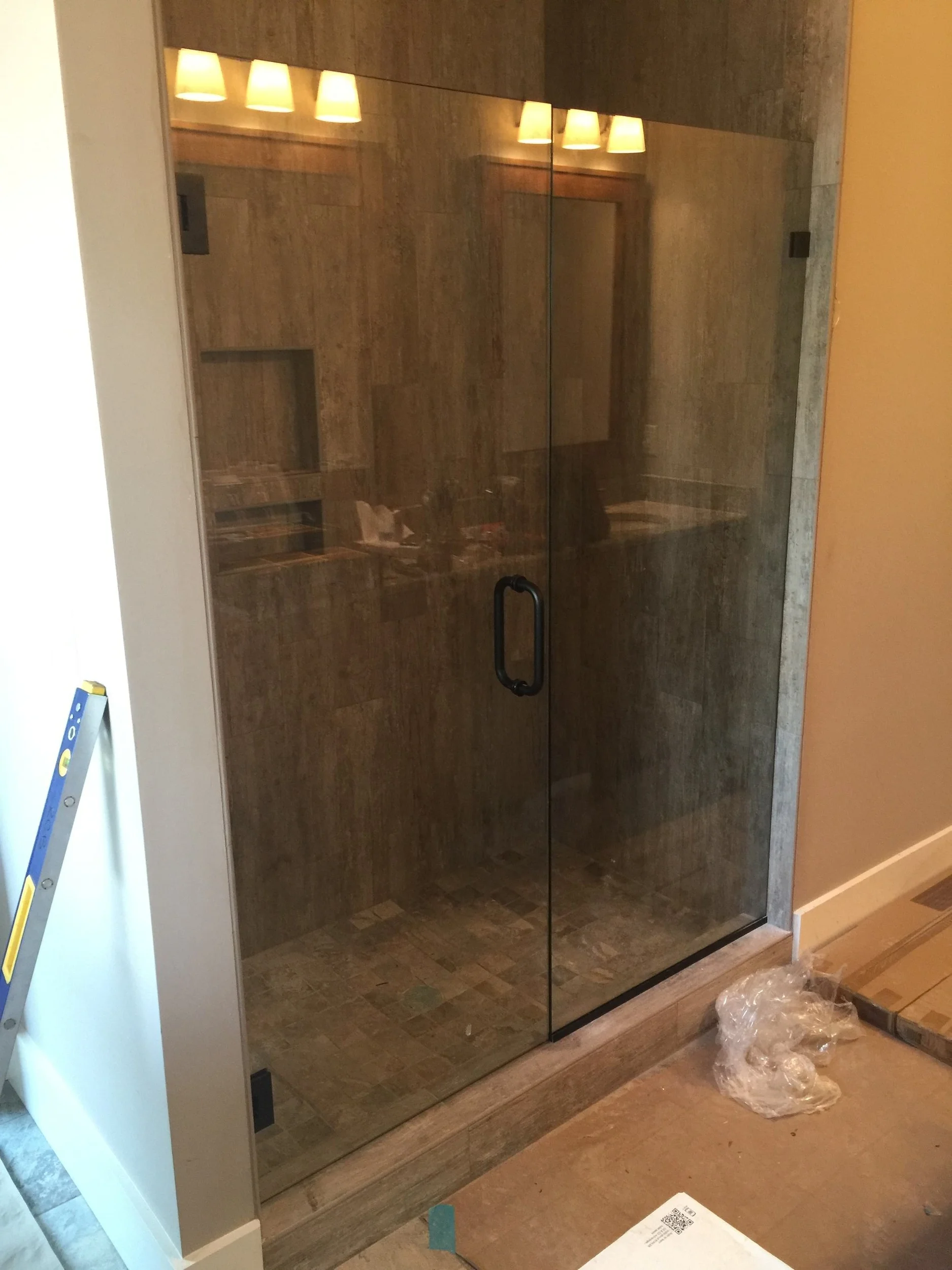 Chase_shower_door_photos-28.jpg
