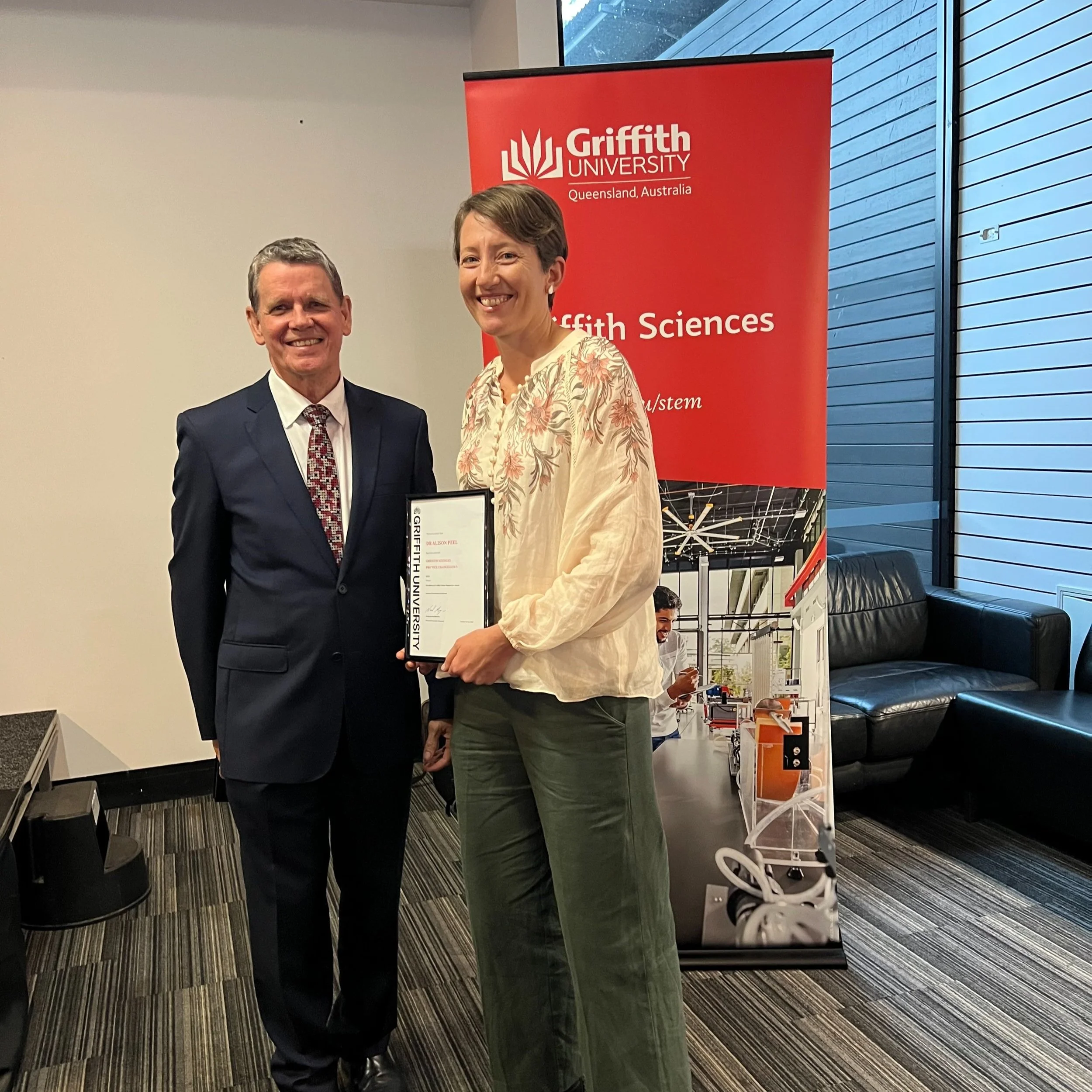 Dr. Alison Peel wins&nbsp;Research Excellence award
