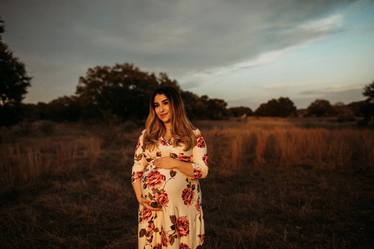 847_san antonio lifestyle maternity photographer.jpg