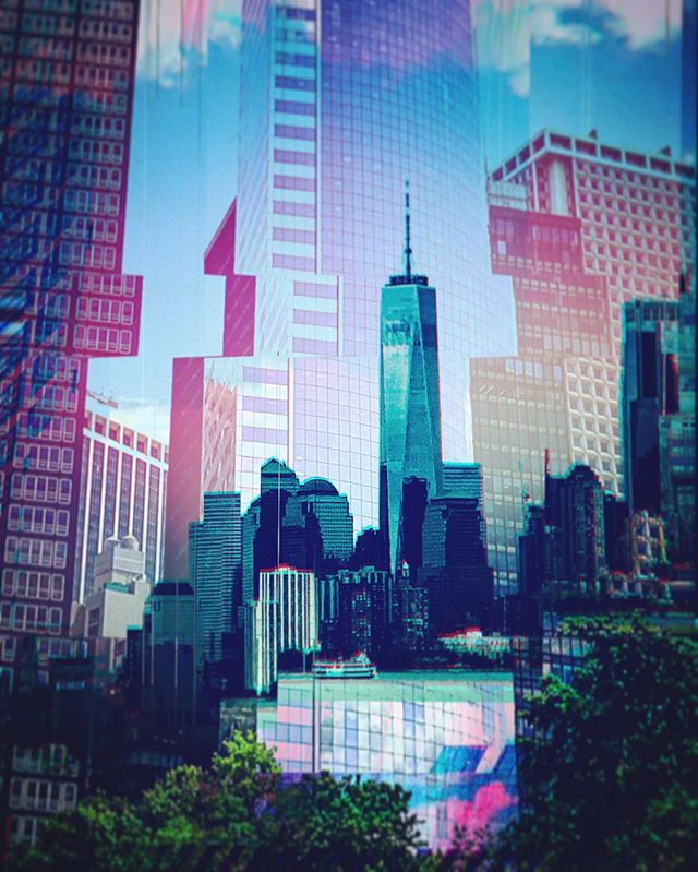 #oneworldtradecenter #whitehall #newyork #manhattan #politicalart #liberty  #glitchinthecity #minimalism #instaglitch #glitchartistcollective #glitch artists collective #abstractart  #bpa_arts  #wabisabiphotography  #theundergroundgalleryfeature  #gl