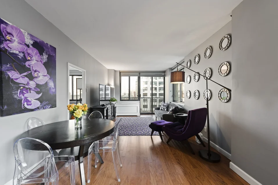 343 East 74th Street Apt 8C__2_resize.jpg